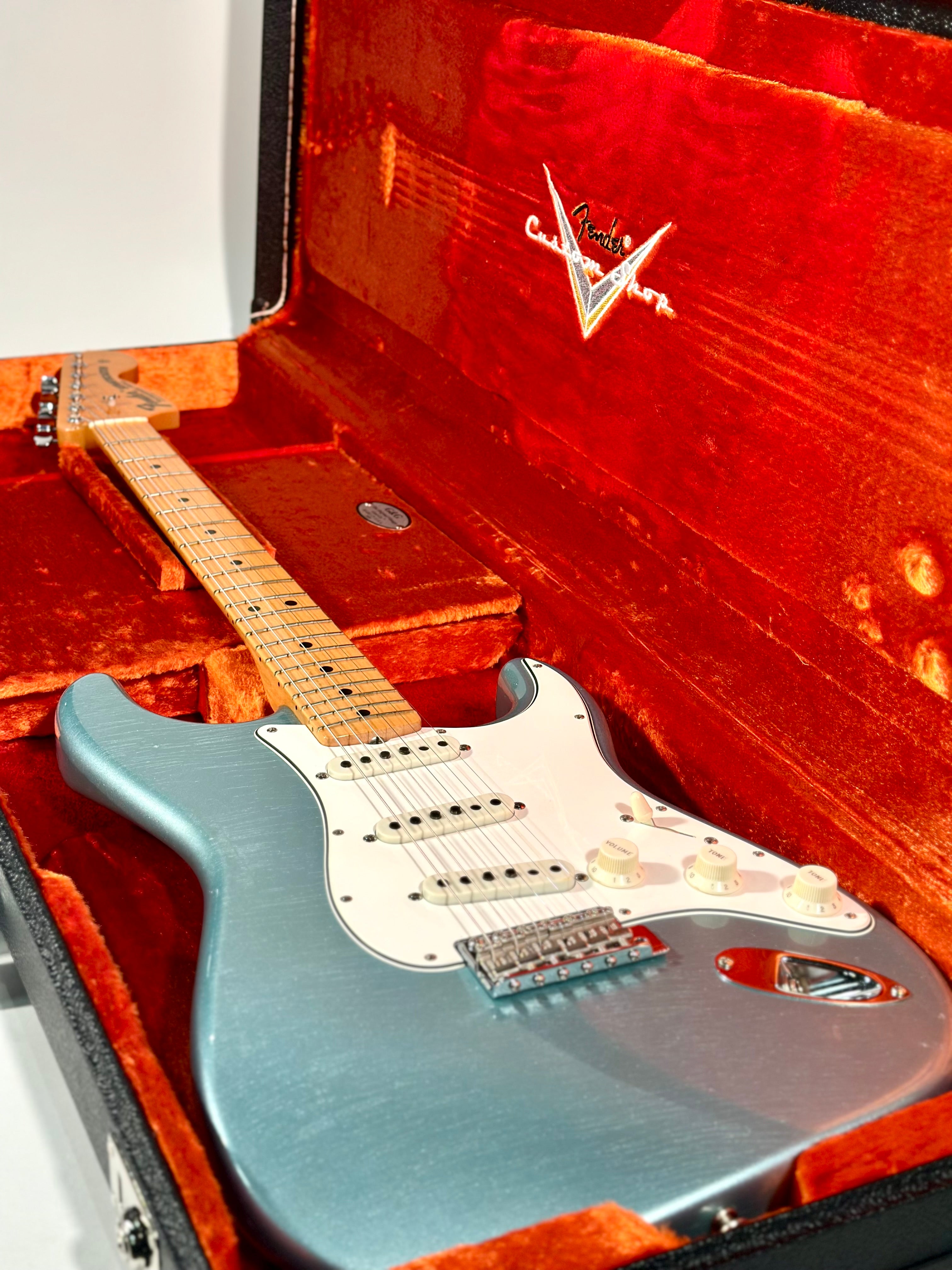 Fender Custom Shop 1969 Stratocaster, Aged Firemist Silver (Consignment)