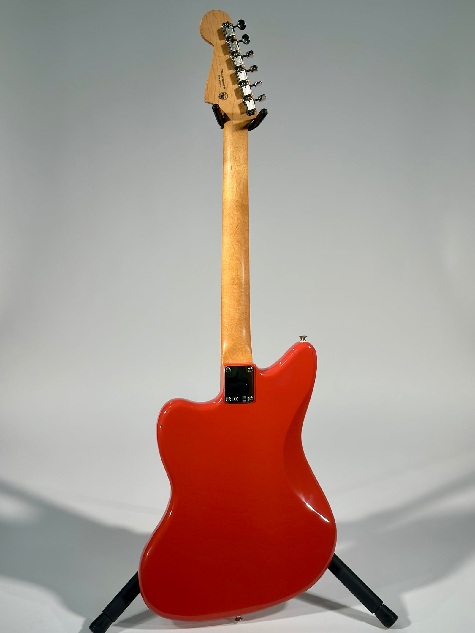 Fender  Noventa Jazzmaster, Maple Fingerboard, Fiesta Red (Trade In)