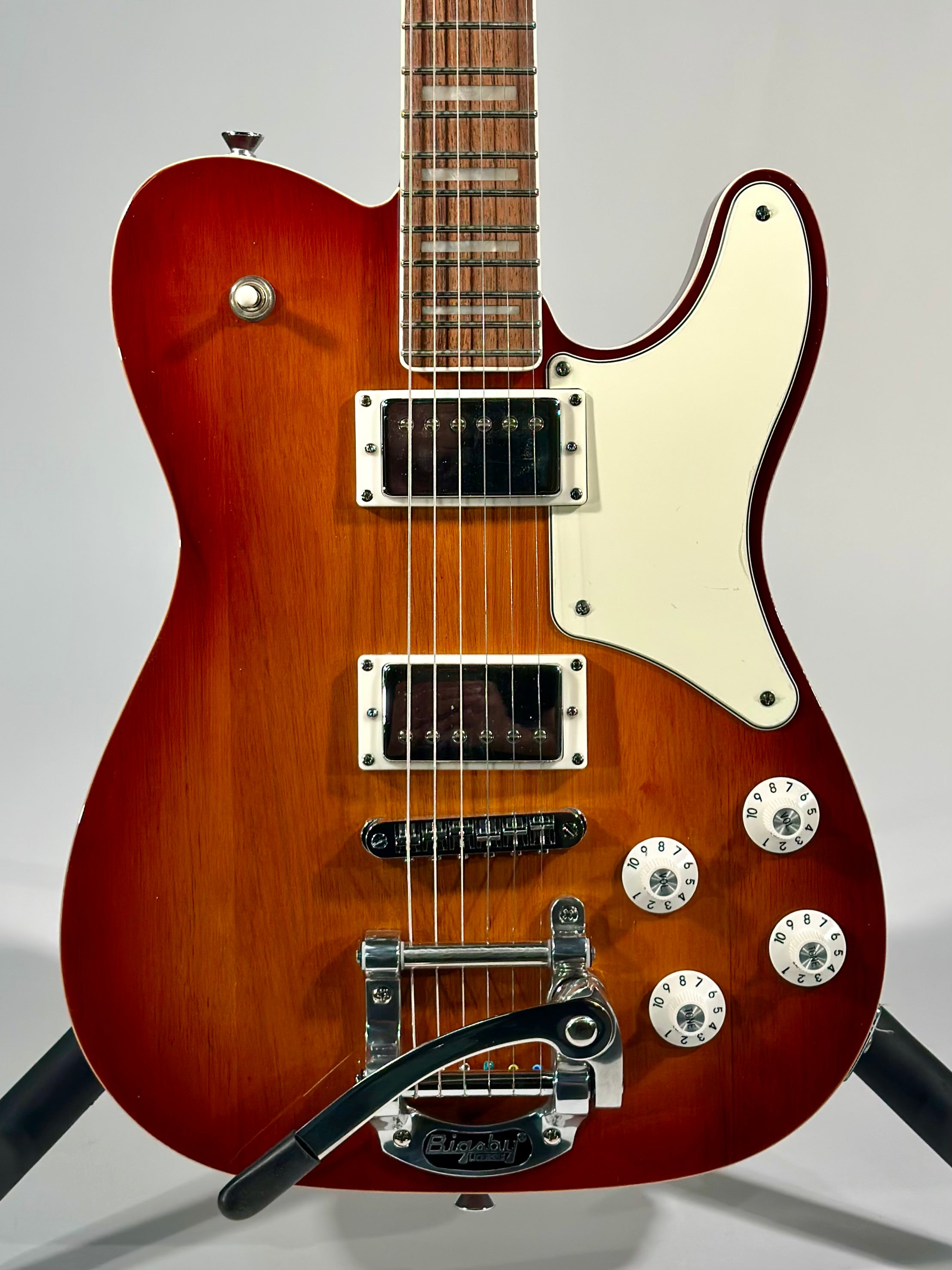 Squier Paranormal Troublemaker Telecaster with Deluxe Bigsby, Honey Sunburst