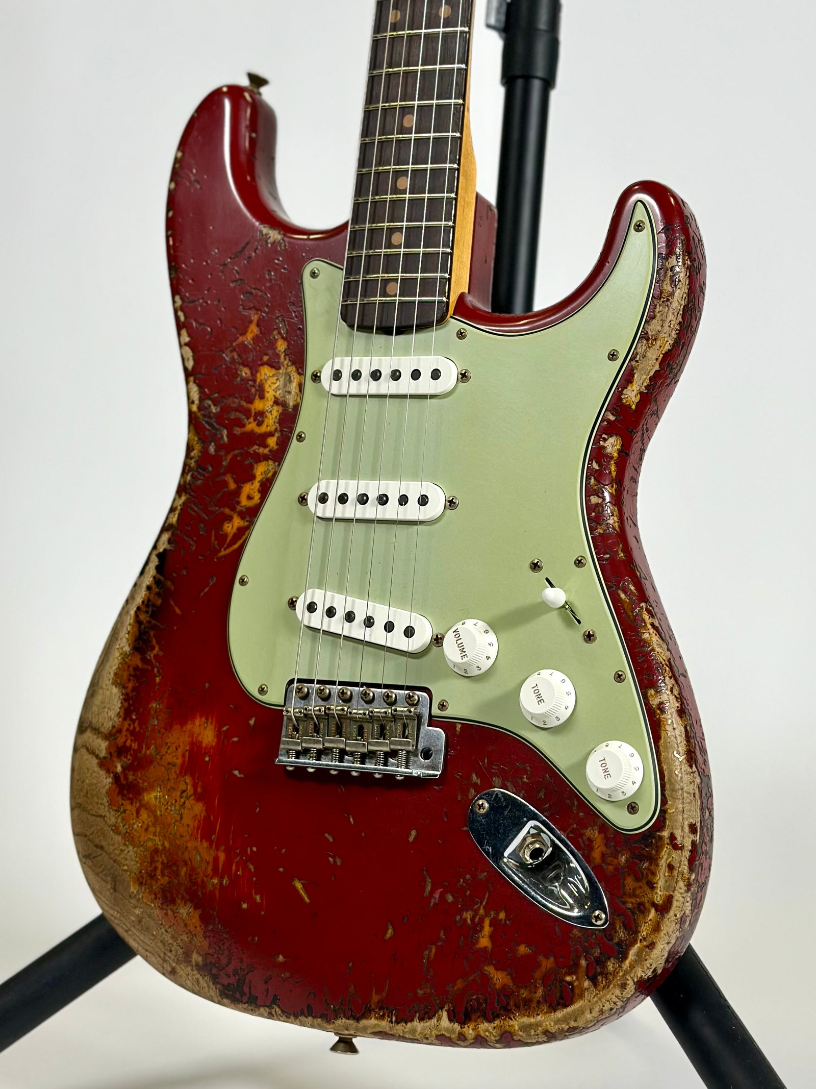 Fender Custom Shop 1961 Stratocaster Super Heavy Relic, Aged Dakota Red over 3-Color Sunburst