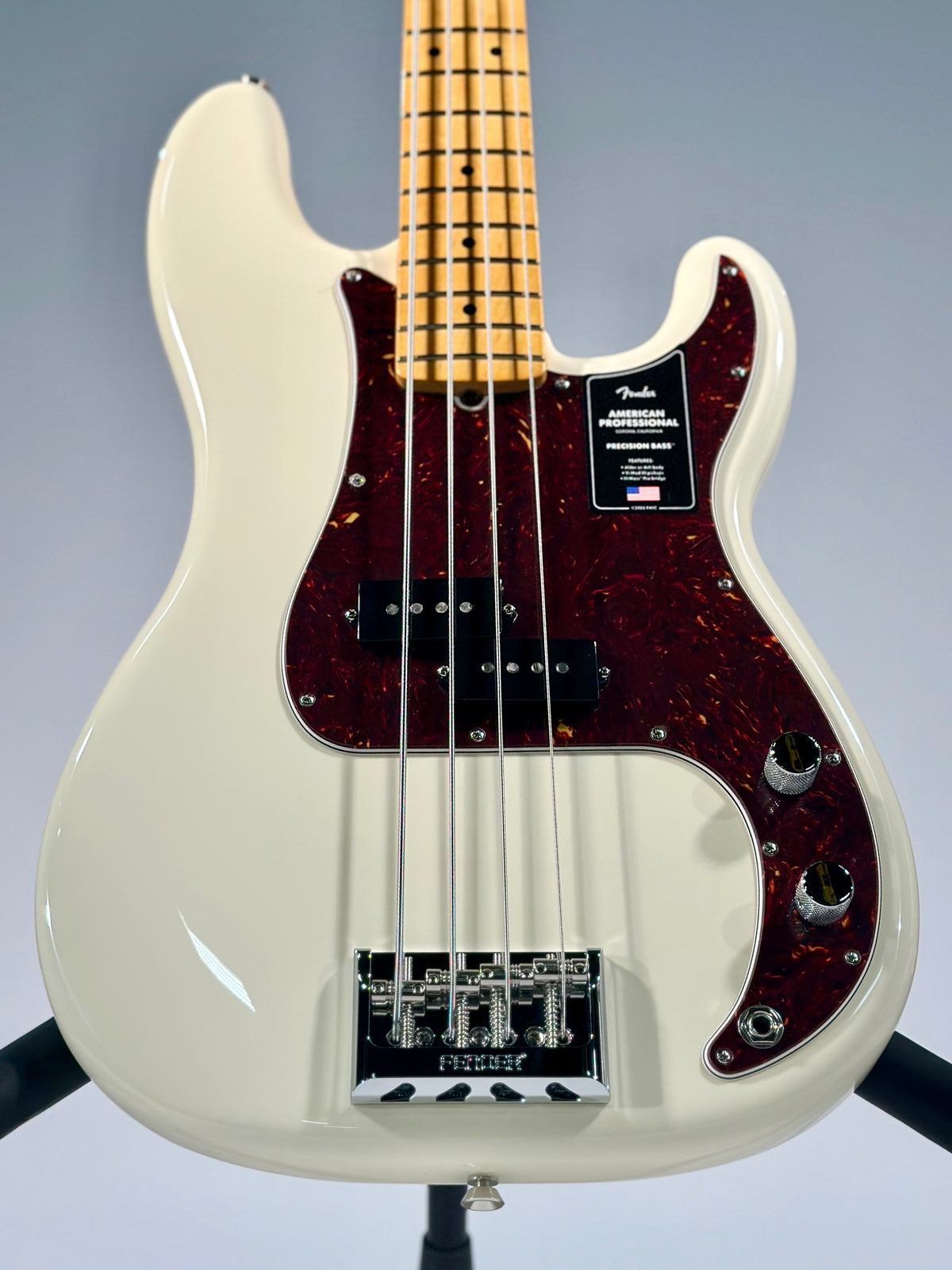 Fender American Professional Precision Bass, Olympic White