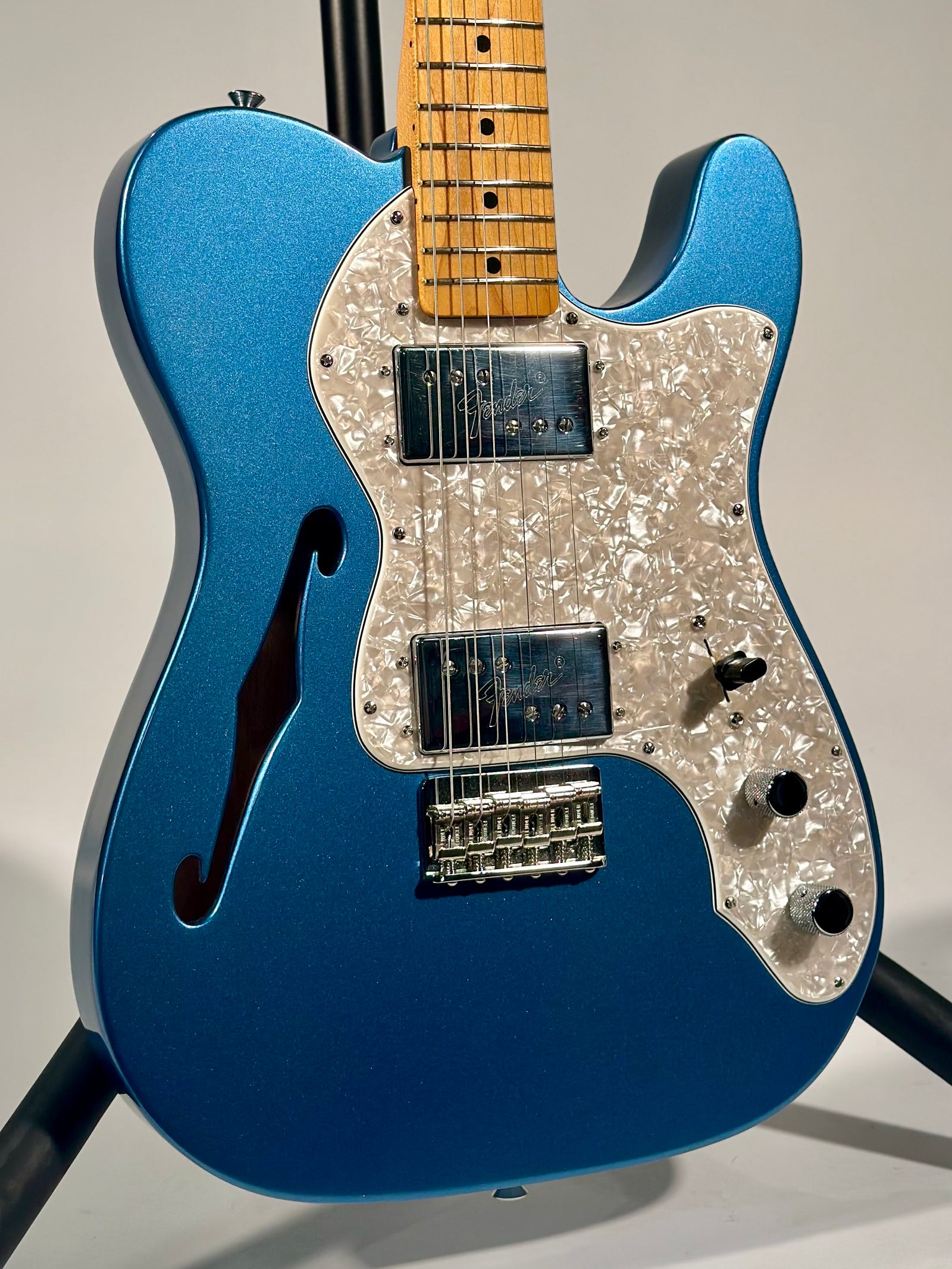 Fender American Vintage II 1972 Telecaster Thinline, Maple Fingerboard, Lake Placid Blue (Consignment)