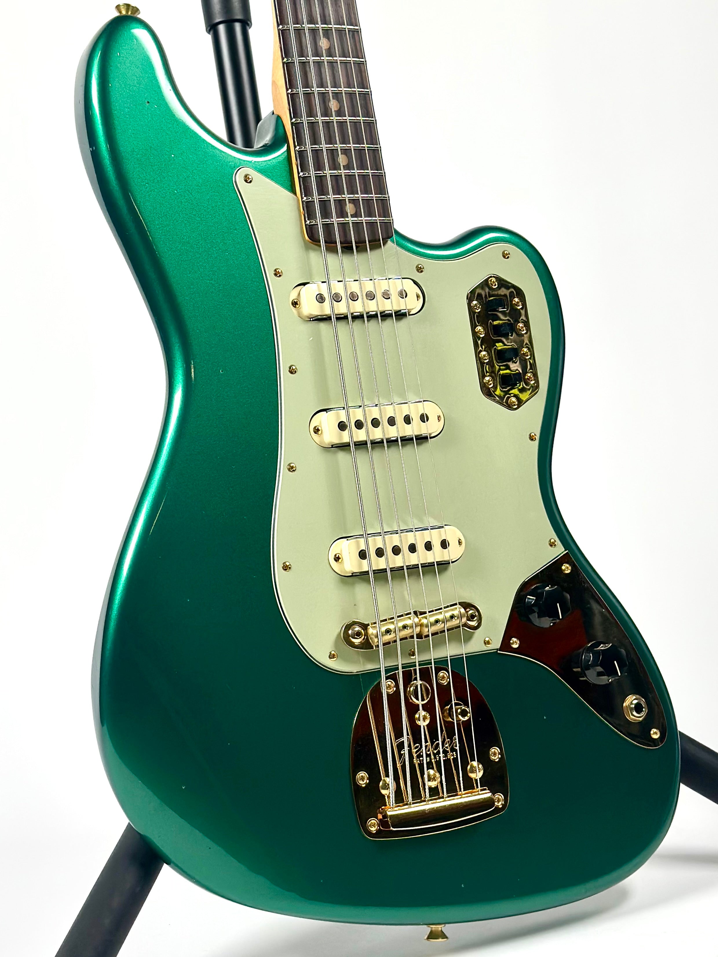 Fender Custom Shop 1966 Bass VI Journeyman Relic, Aged British Racing Green
