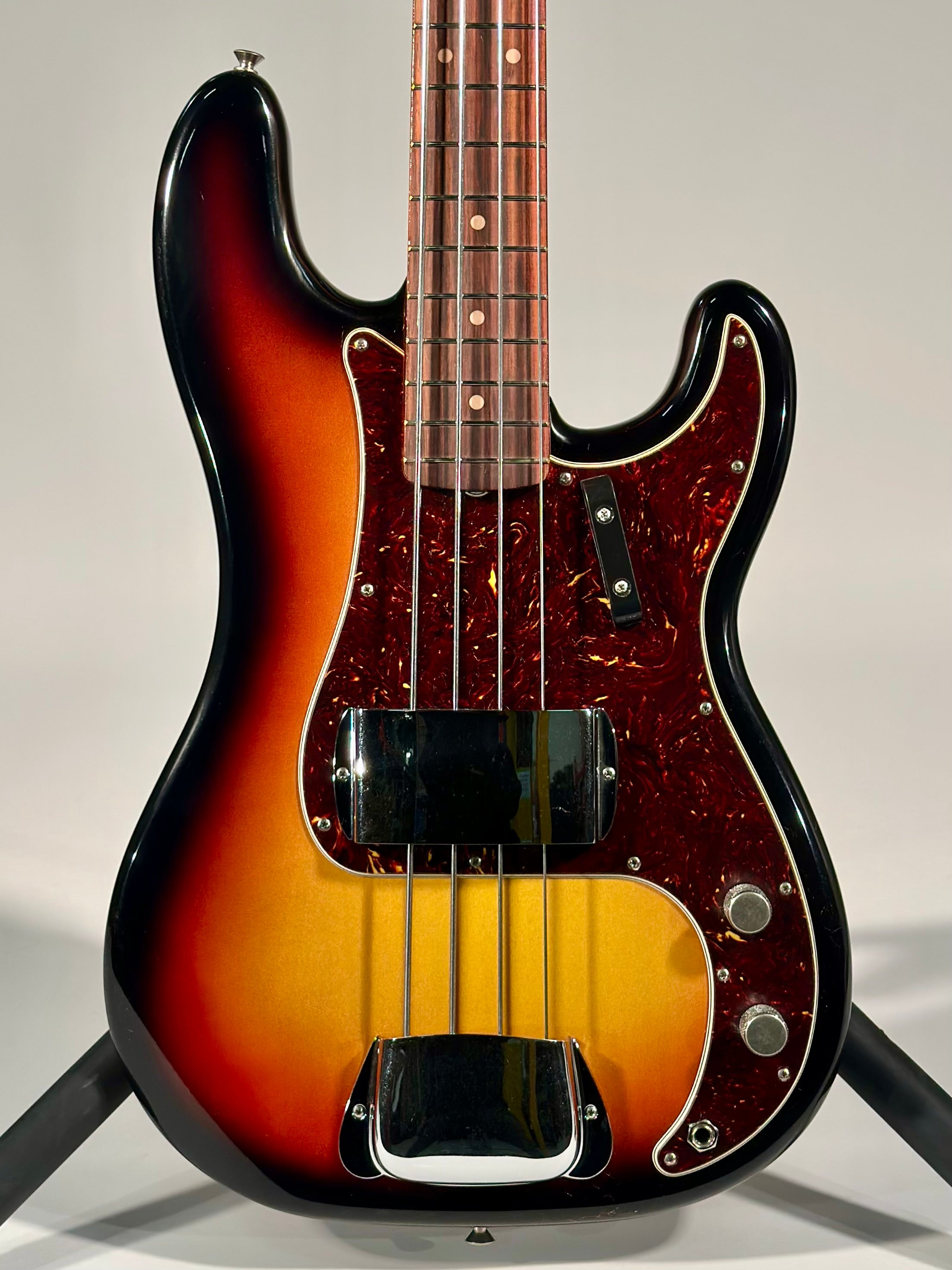 Fender James Jamerson '62 Precision Bass, 3-Tone Sunburst