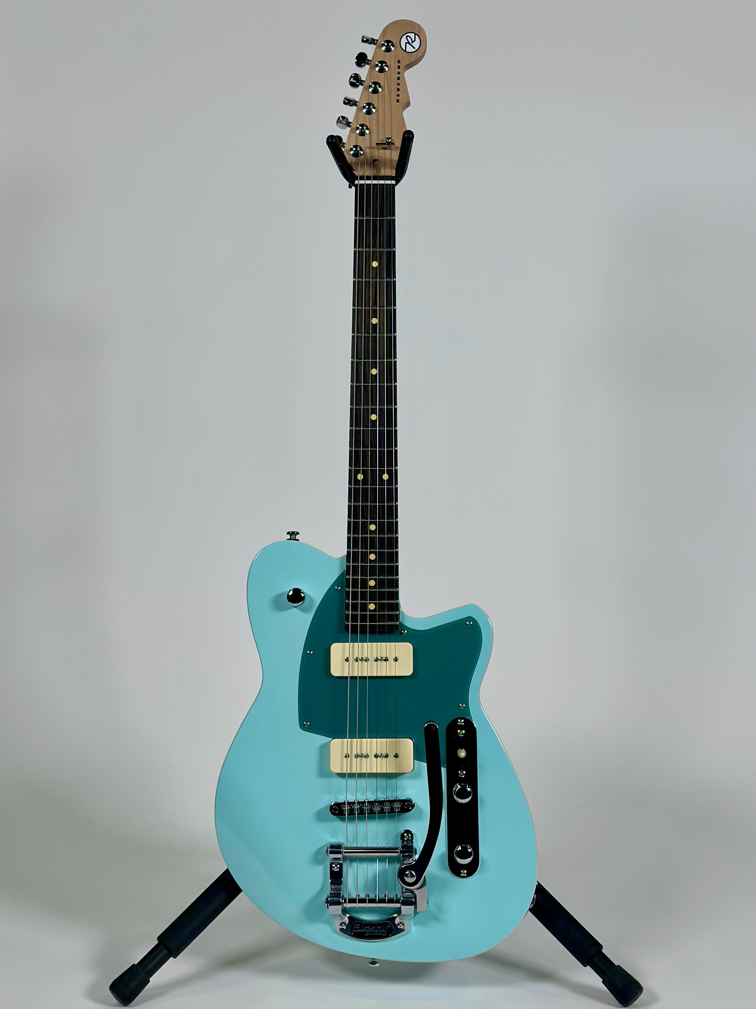 Reverend Charger 290 Bigsby, Chronic Blue