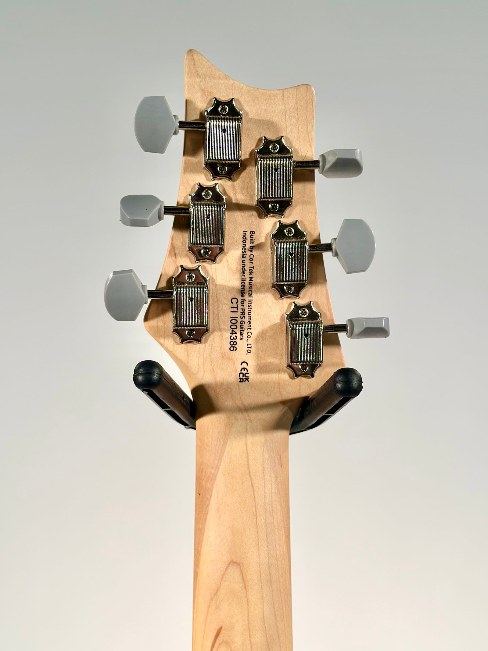 PRS SE Silver Sky, Nylon Blue