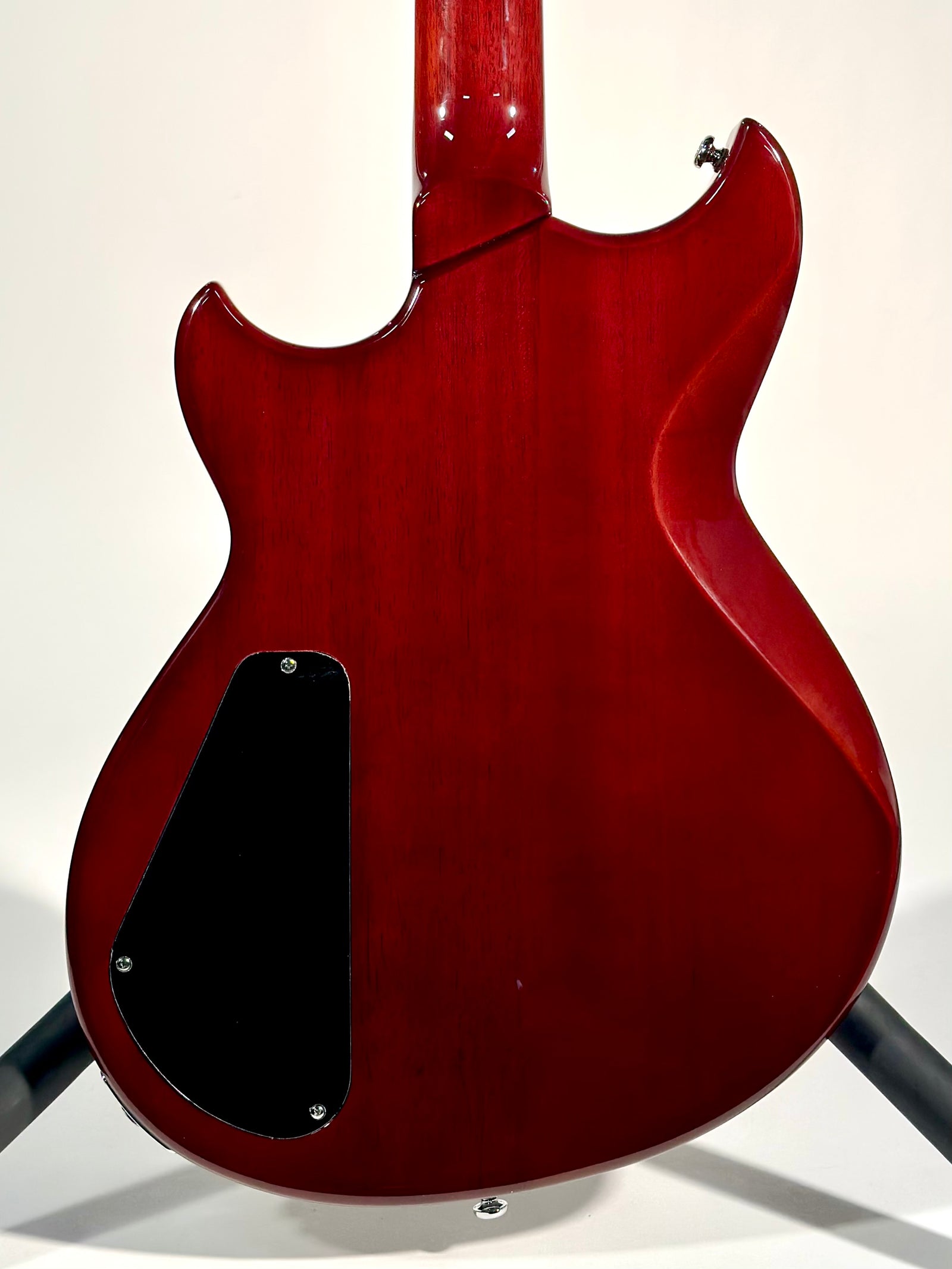 Reverend Sensei JR H, Metallic Bordeaux