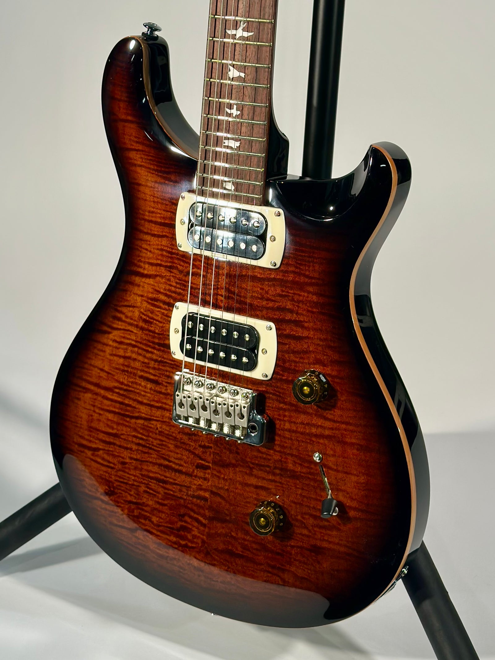 PRS SE Custom 24, Black Gold Sunburst