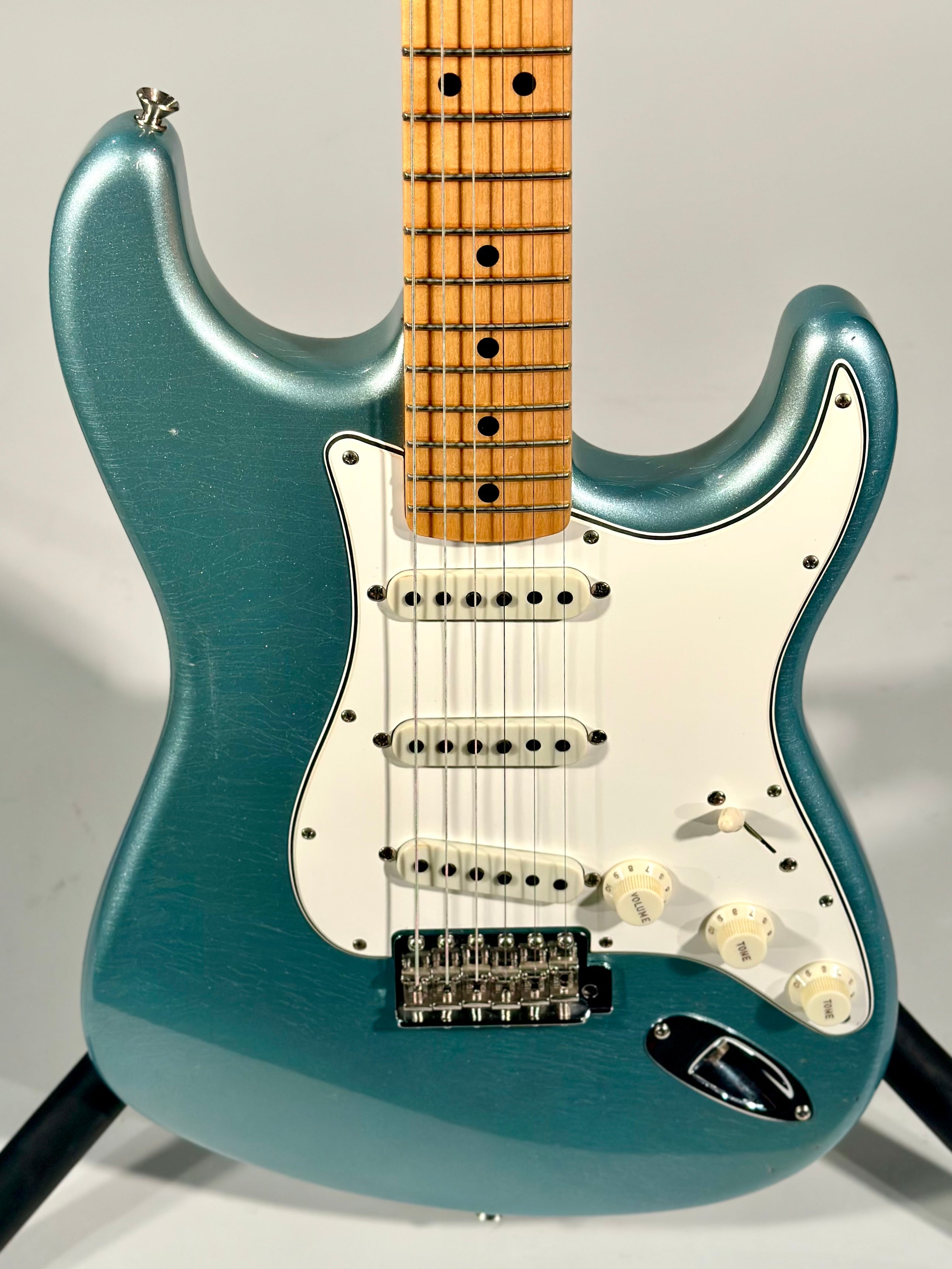 Fender Custom Shop 1969 Stratocaster, Aged Firemist Silver (Consignment)