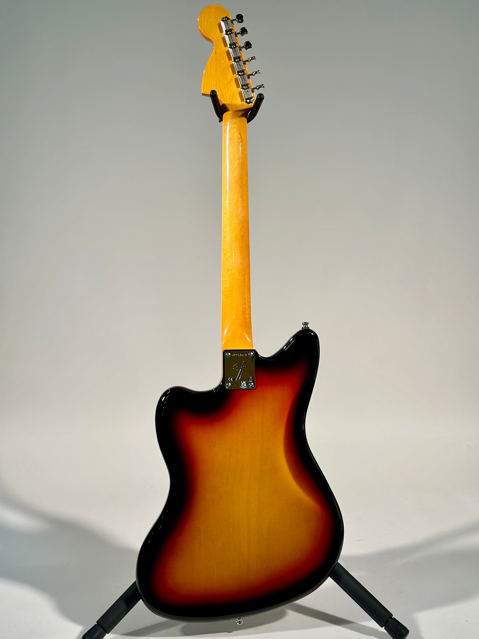Fender American Vintage II 1966 Jazzmaster, Rosewood Fingerboard, 3-Colour Sunburst (Consignment)