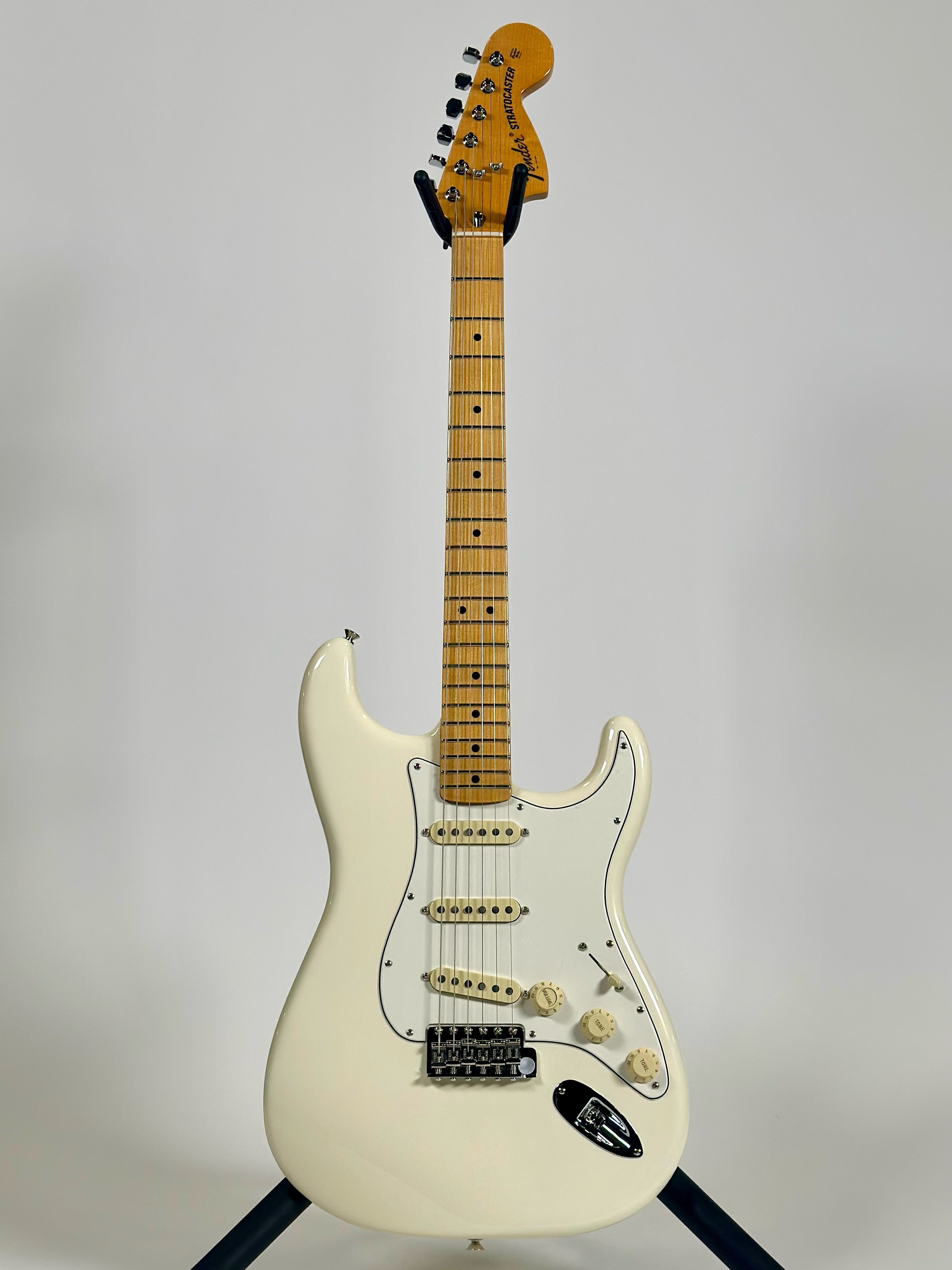 Fender Limited Edition American Vintage II 1973 Stratocaster, Maple Fingerboard, Olympic White