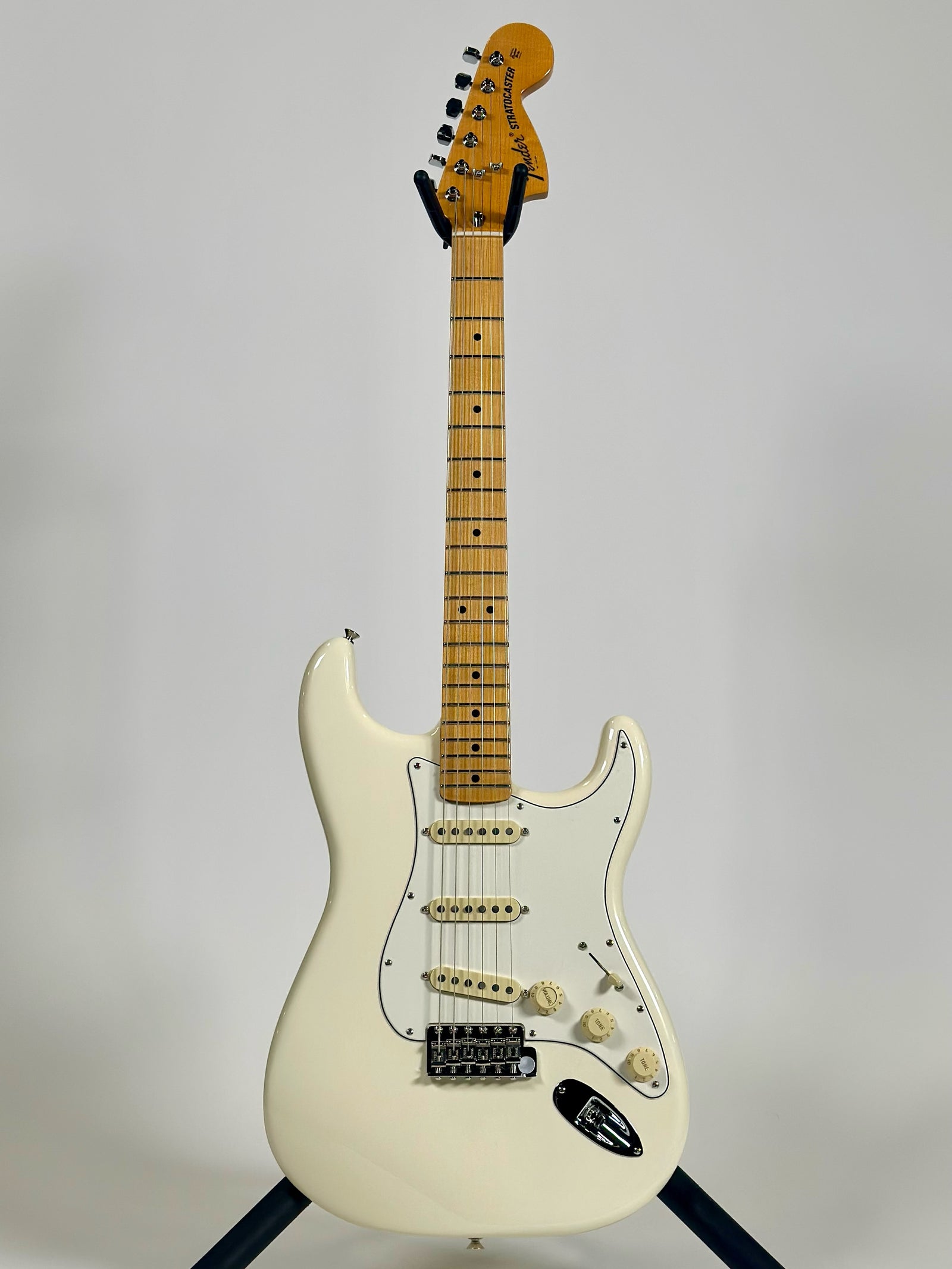 Fender Limited Edition American Vintage II 1973 Stratocaster, Maple Fingerboard, Olympic White
