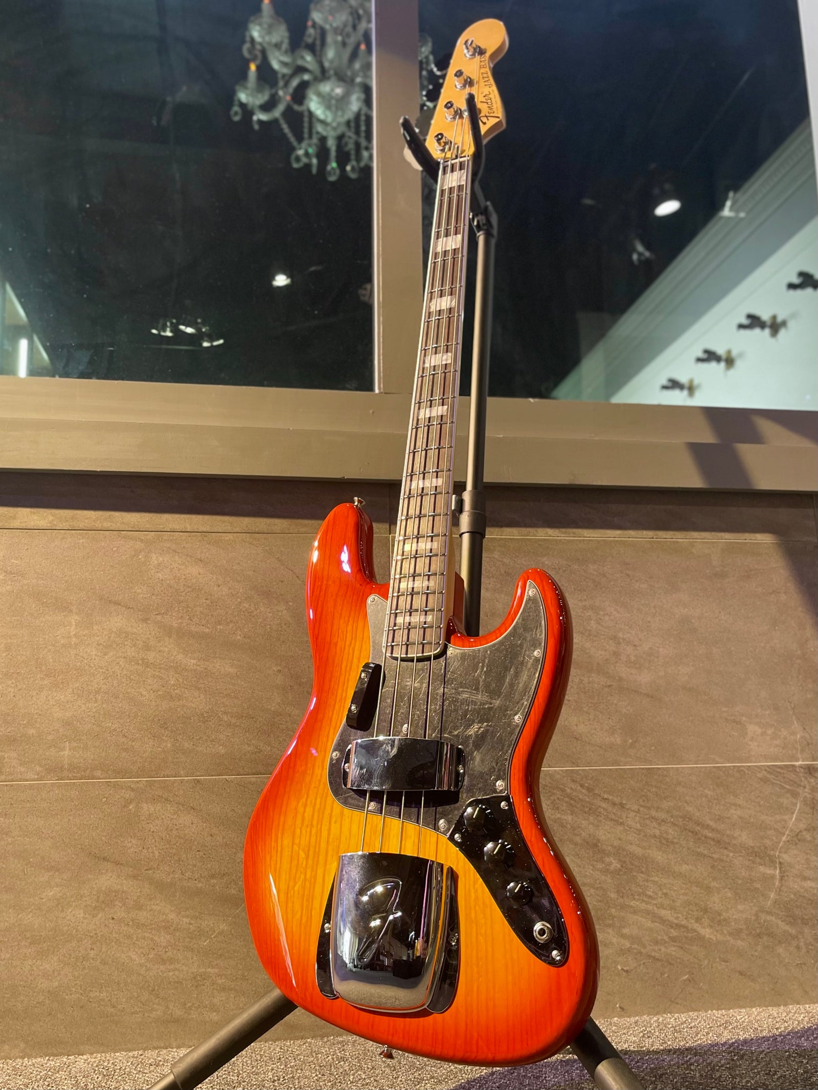 Fender Custom Shop 1975 Jazz Bass NOS, Faded Cherry Sunburst