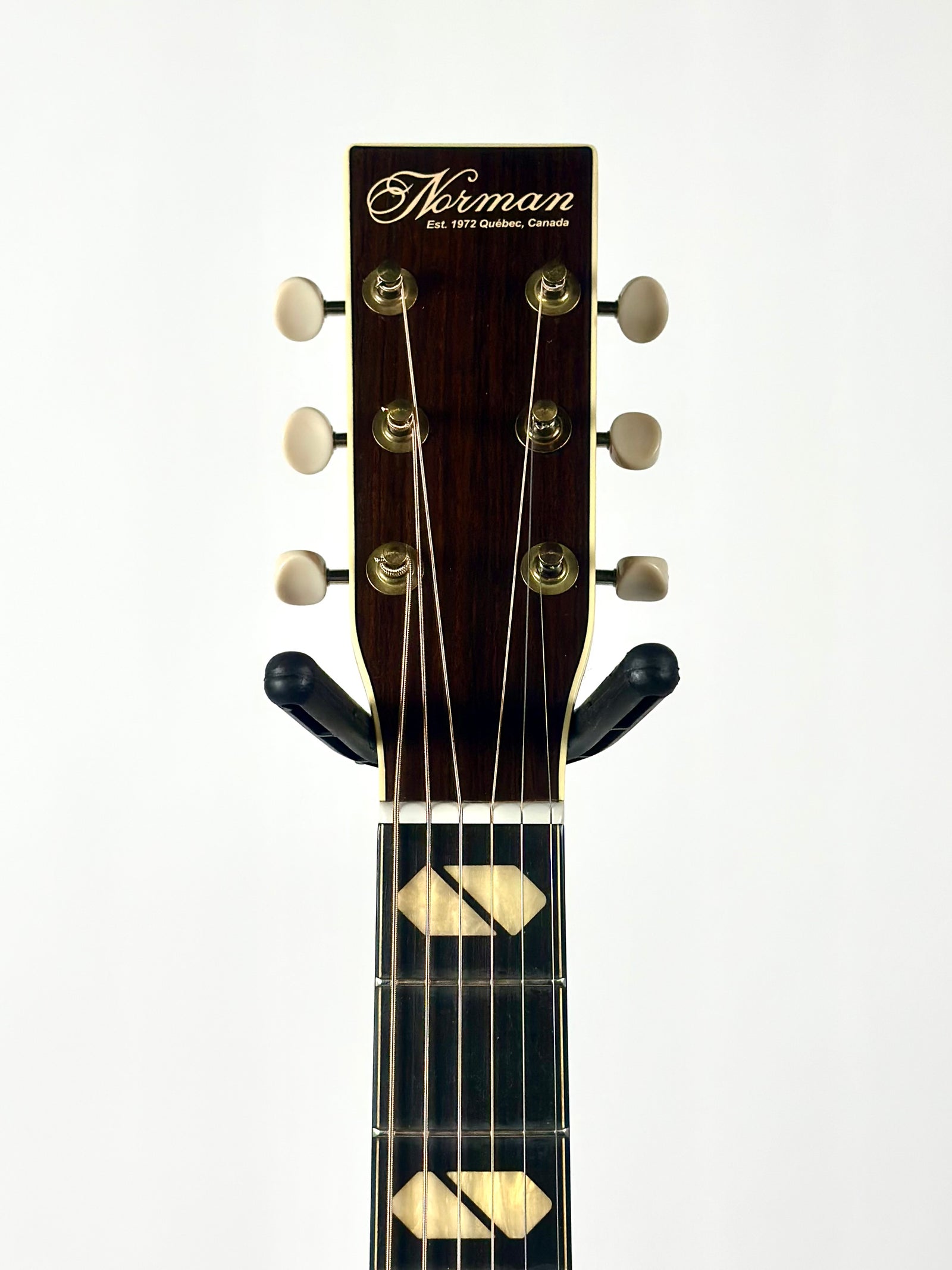 Norman ST68 Mini Jumbo, Natural HG, Anthem