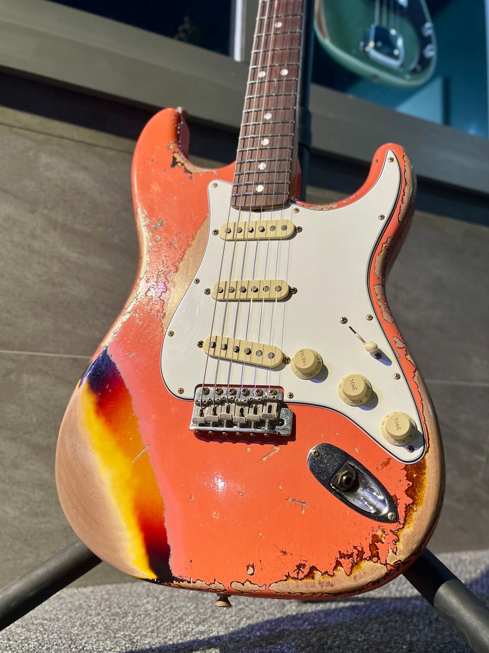 Fender Custom Shop 1965 Stratocaster Super Heavy Relic, Rosewood Fingerboard, Super Faded Aged Tahitian Coral over 3-Colour Sunburst