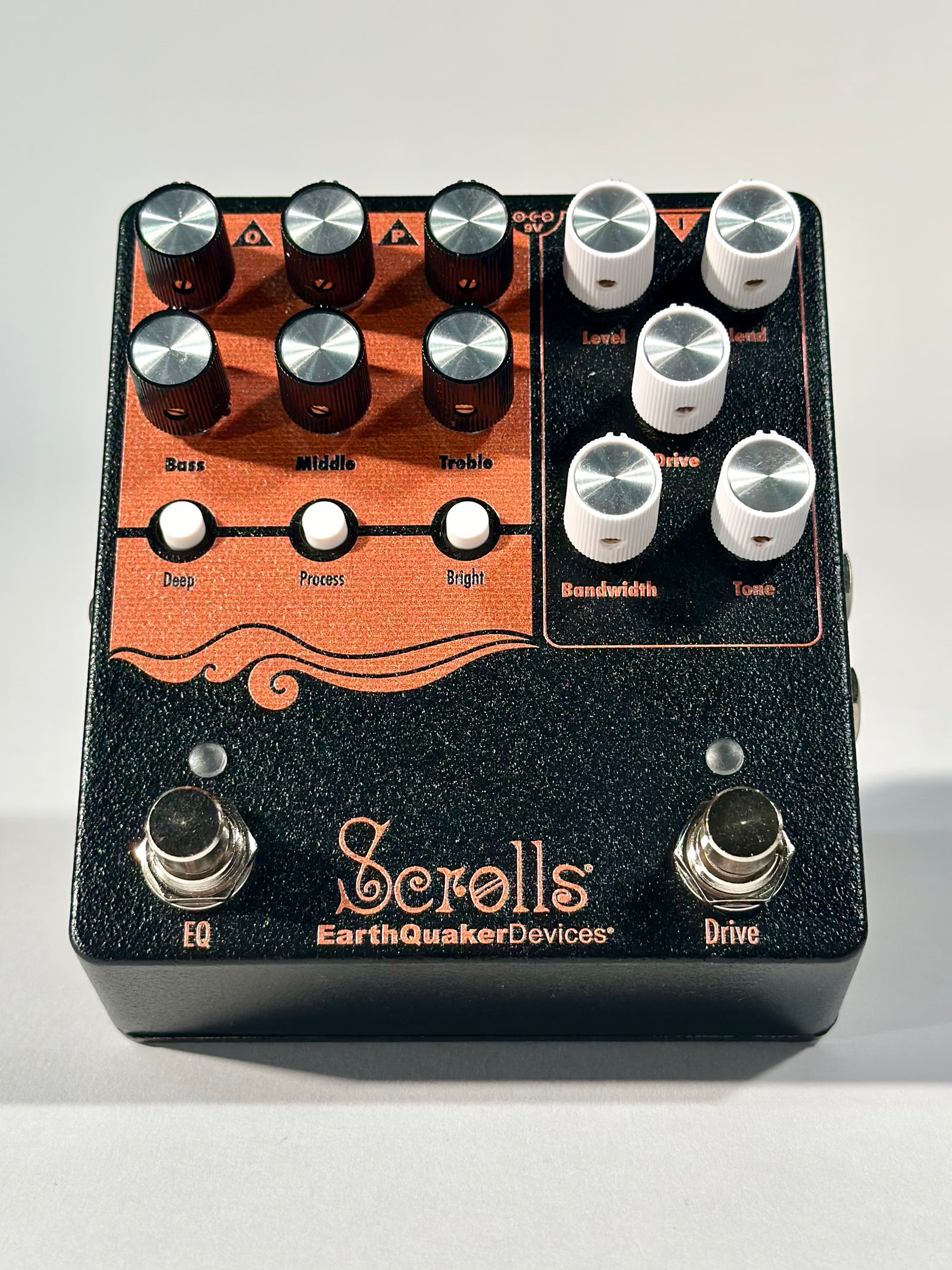 EarthQuaker Devices Scrolls Bass Odyssey