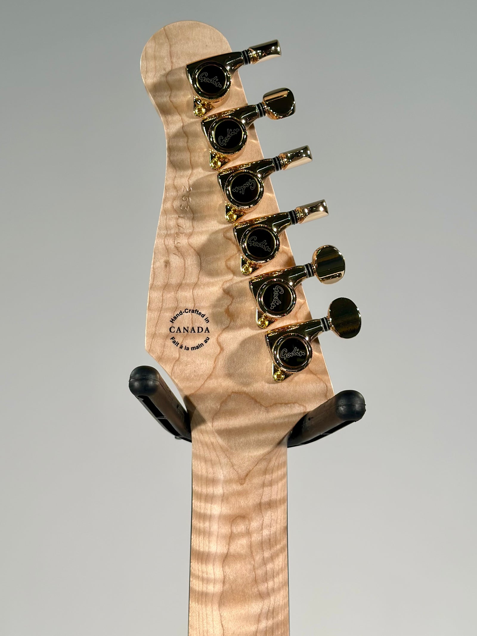 Godin Artisan ST-II, Amethyst Black