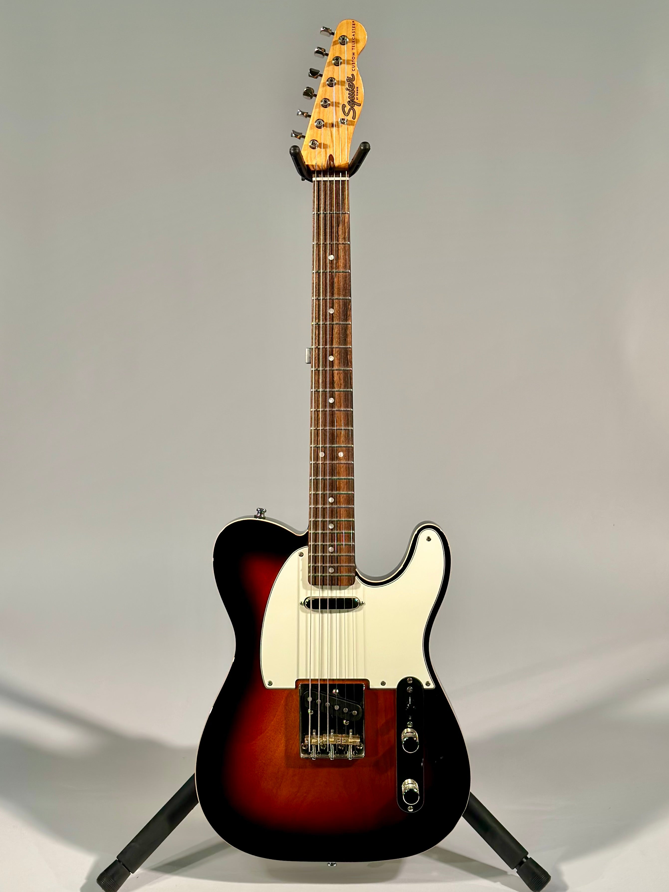 Squier  Classic Vibe '60s Telecaster, 3-Color Sunburst (Trade In)