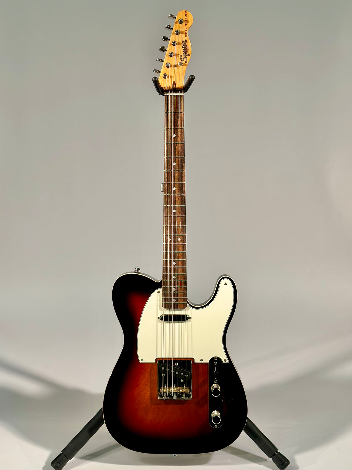 Squier  Classic Vibe '60s Telecaster, 3-Color Sunburst (Trade In)