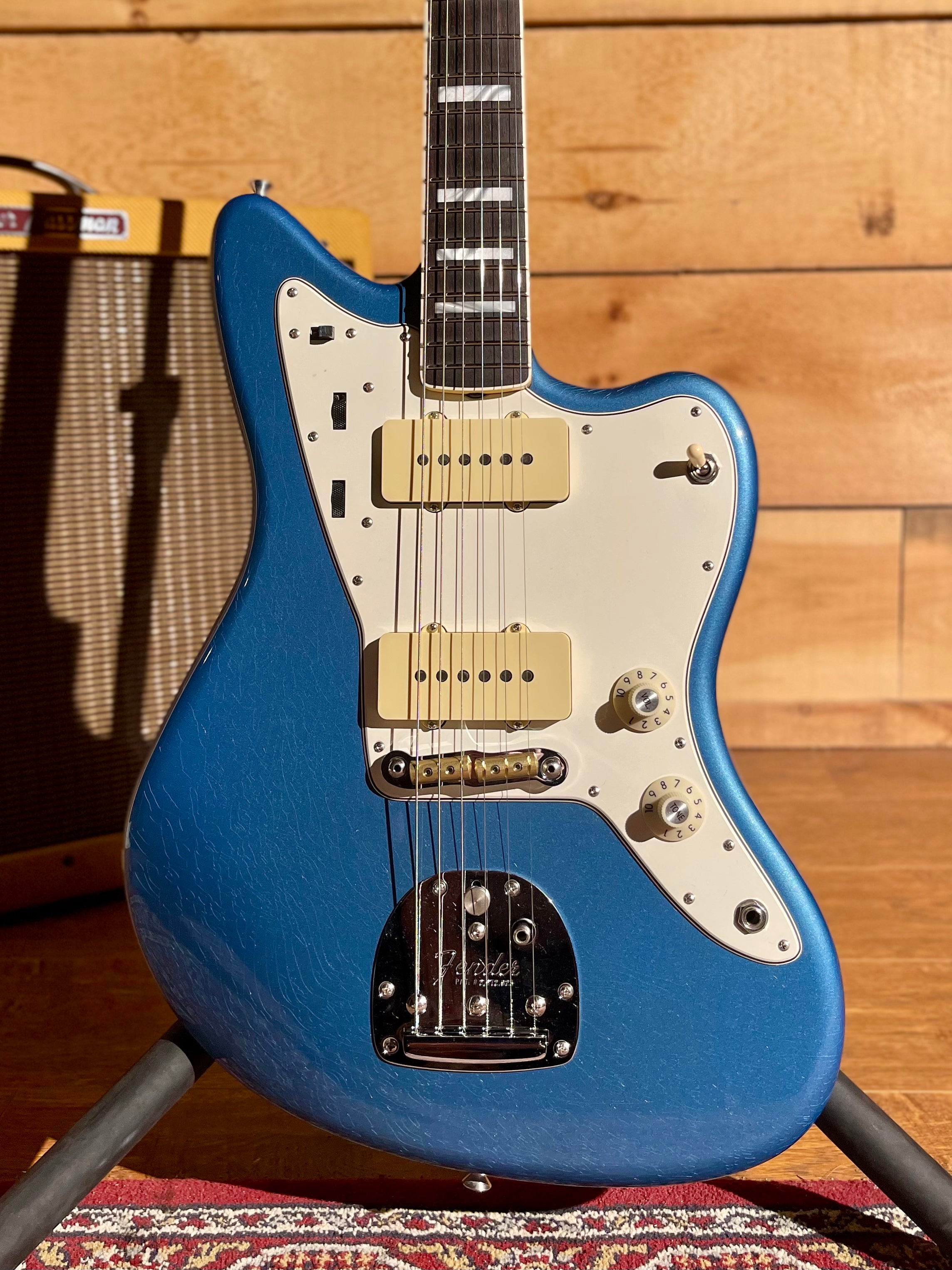 Fender Custom Shop 1967 Jazzmaster Deluxe Closet Classic, Aged Lake Placid Blue