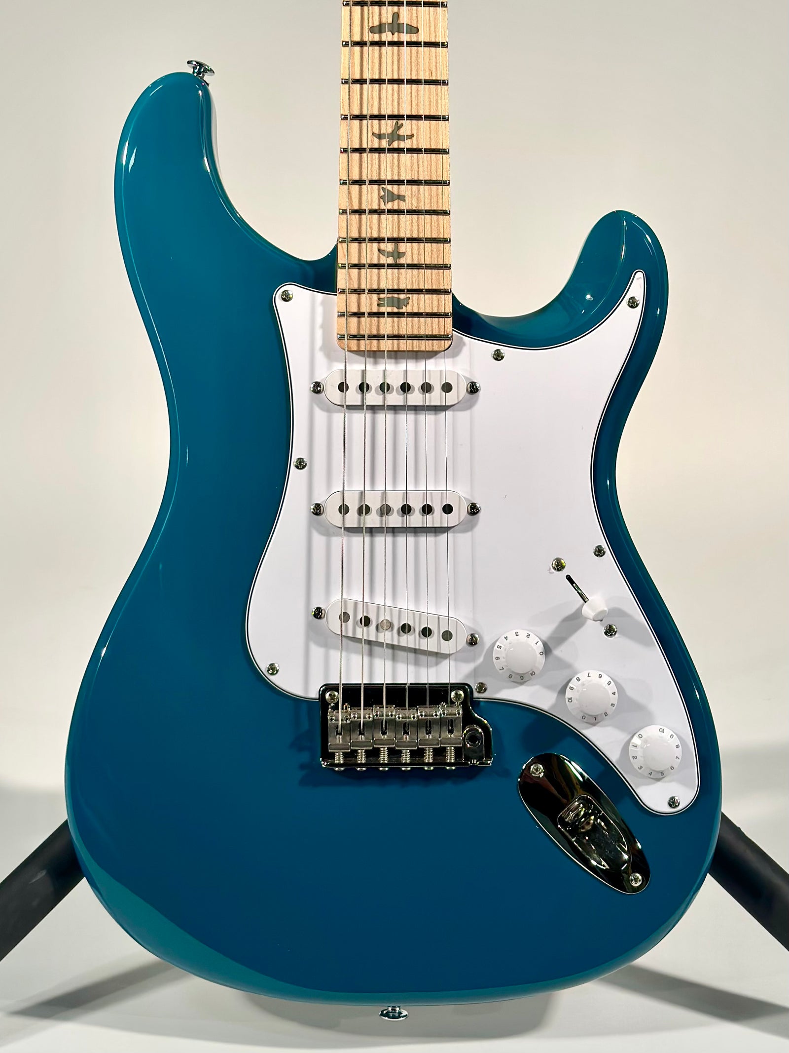 PRS SE Silver Sky, Nylon Blue