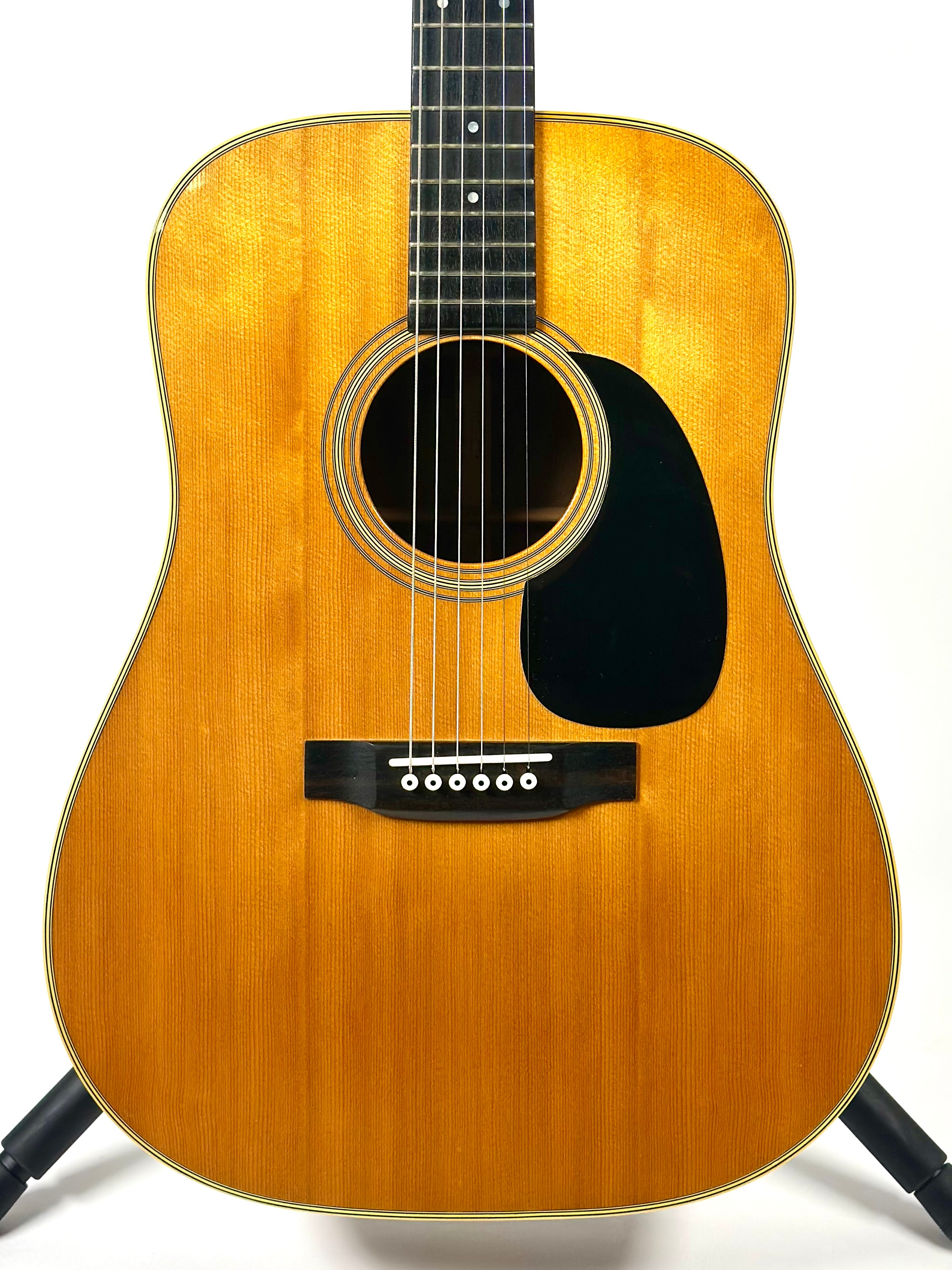 Martin D-28, '82/83 (Trade In)