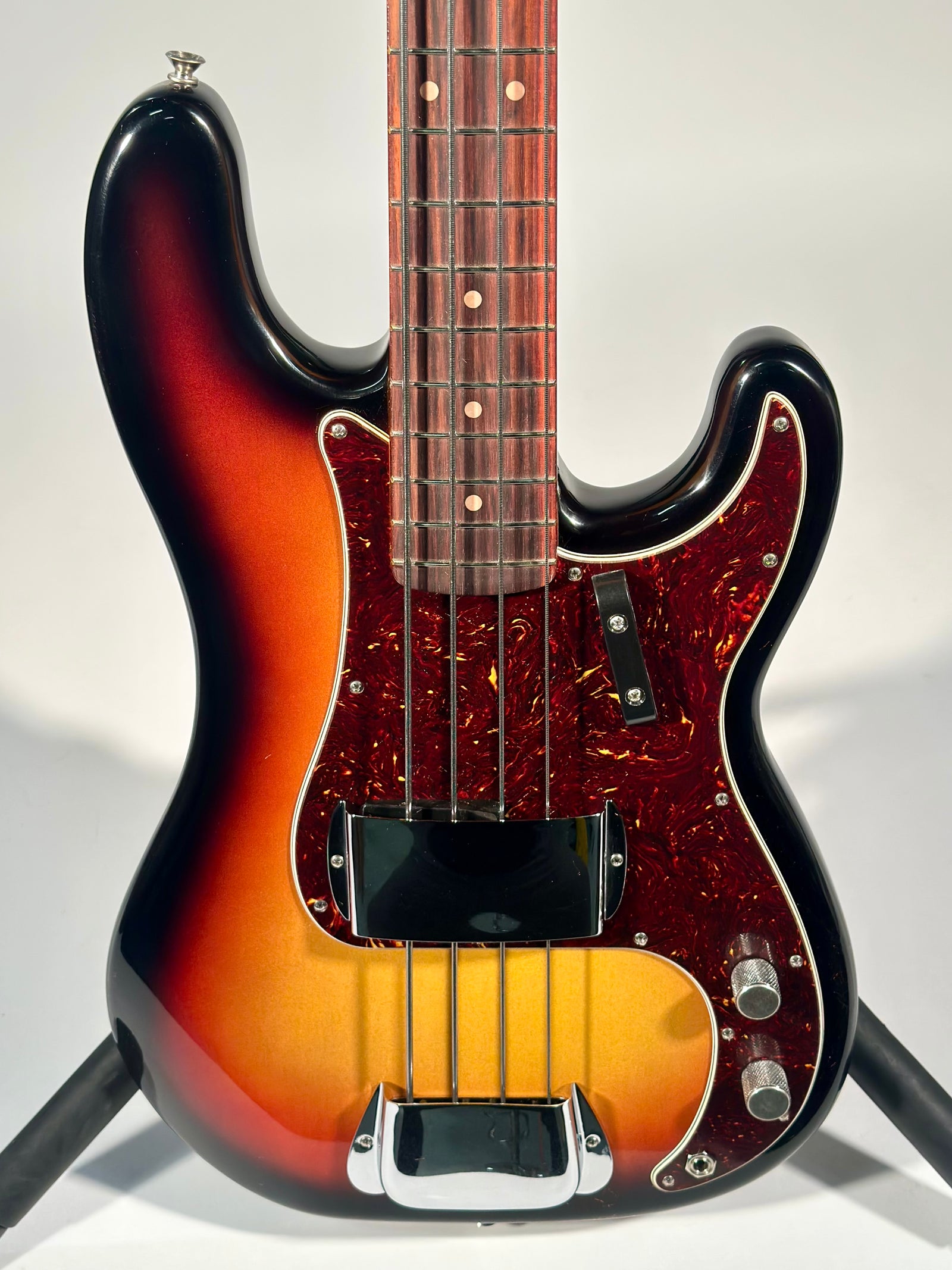 Fender James Jamerson '62 Precision Bass, 3-Tone Sunburst