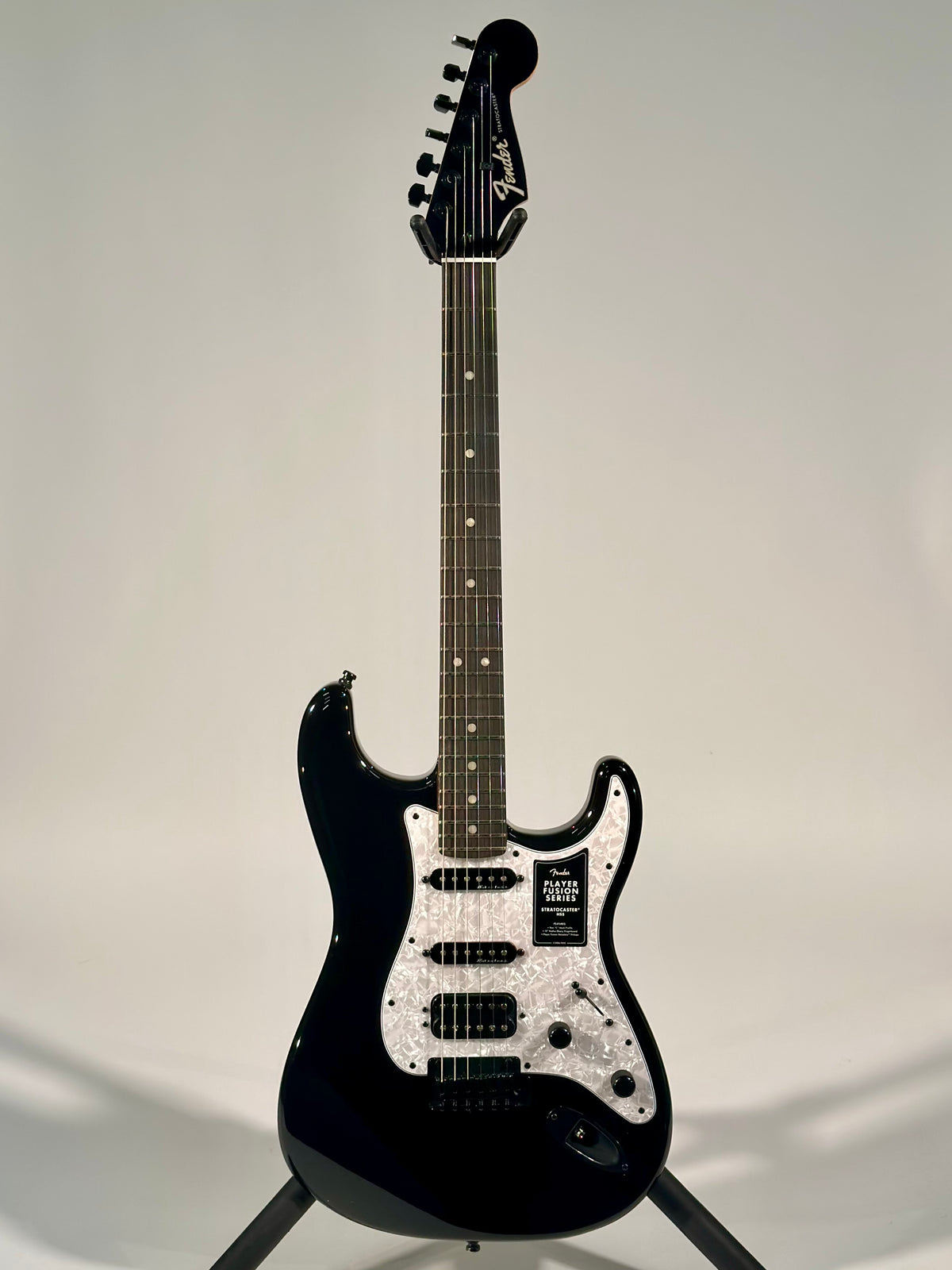 Fender Limited Edition Player Fusion Stratocaster HSS, Black