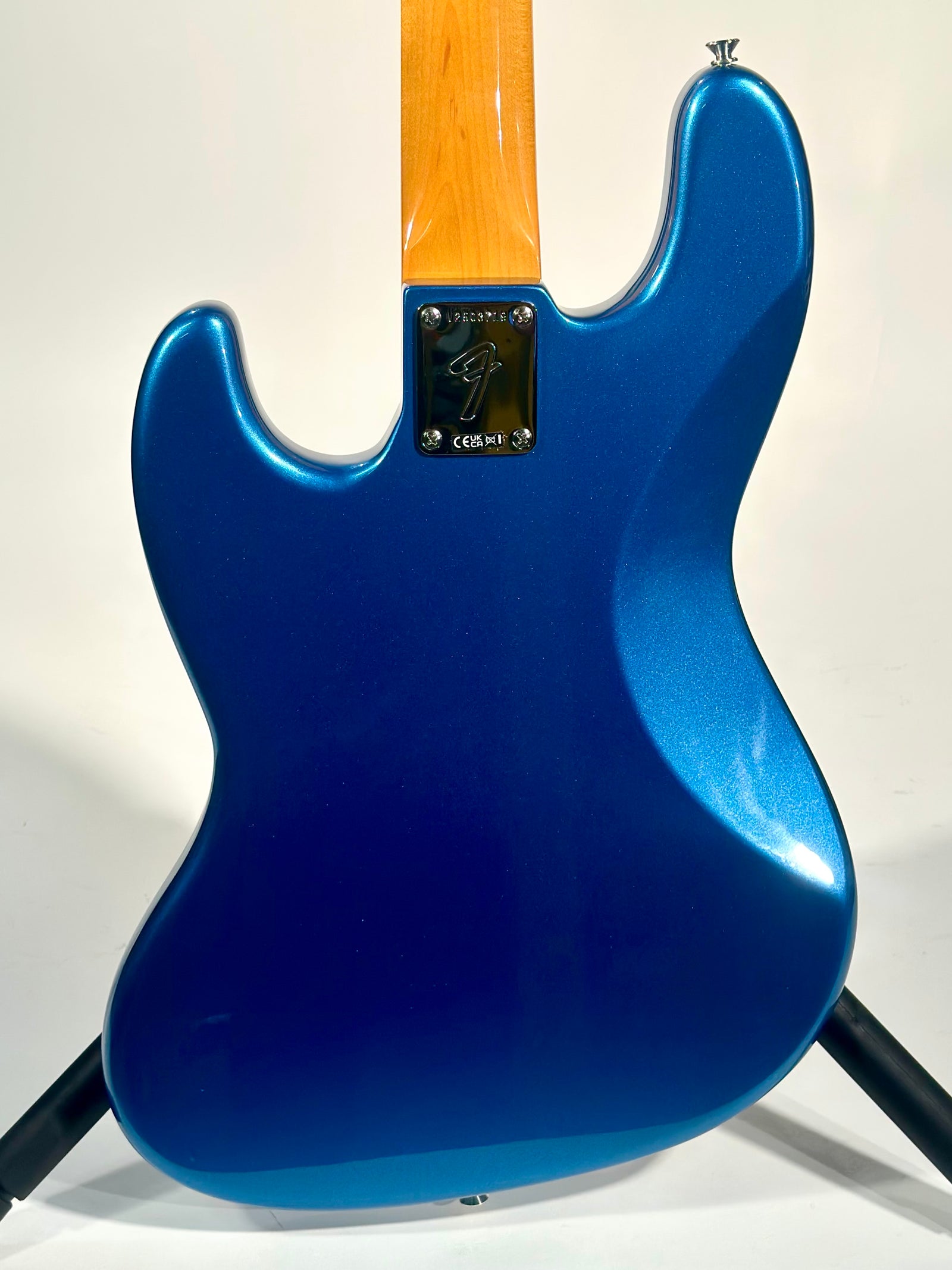 Fender American Vintage II 1966 Jazz Bass, Lake Placid Blue
