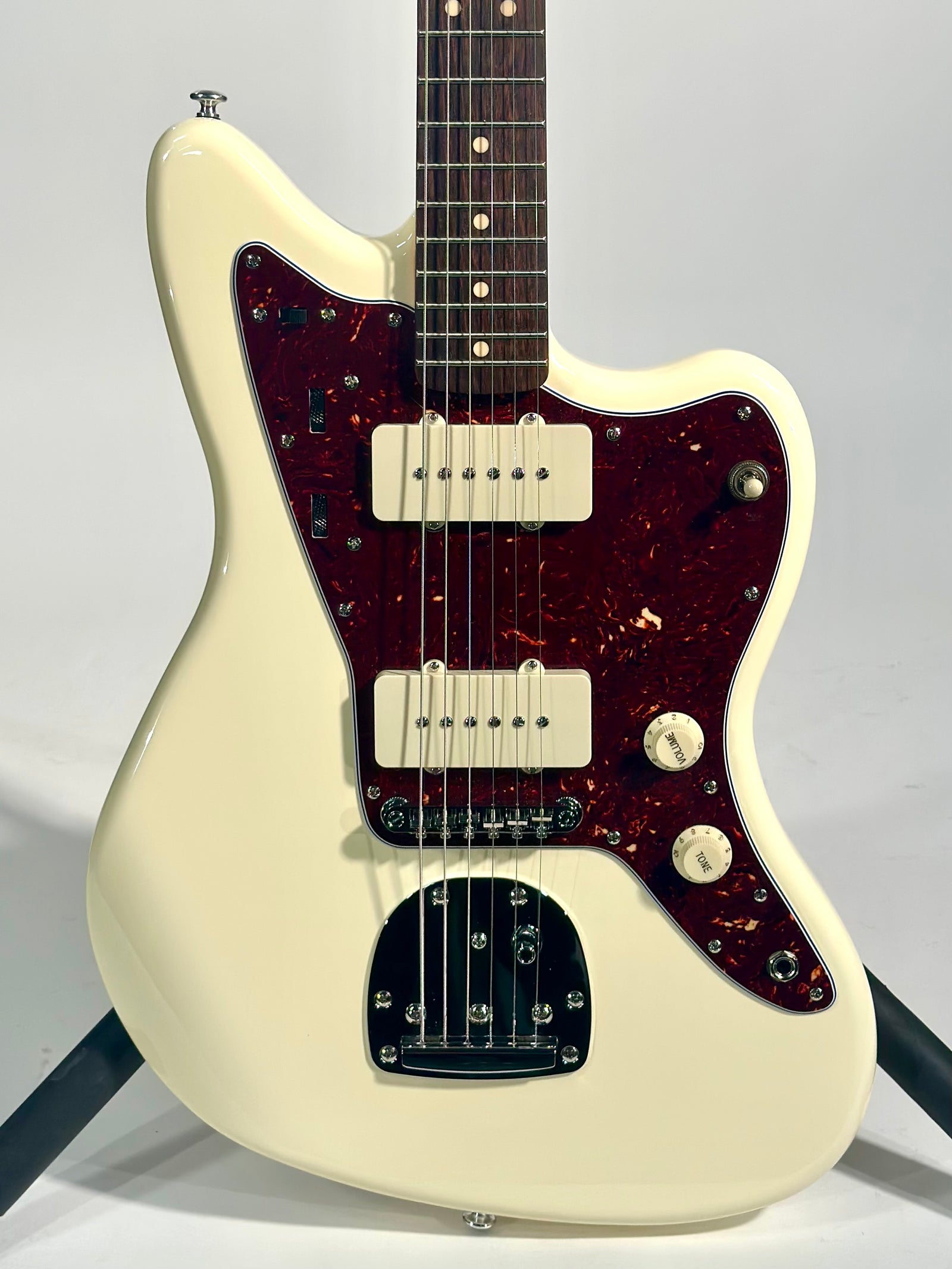 Squier J Mascis Jazzmaster, Vintage White (Consignment)