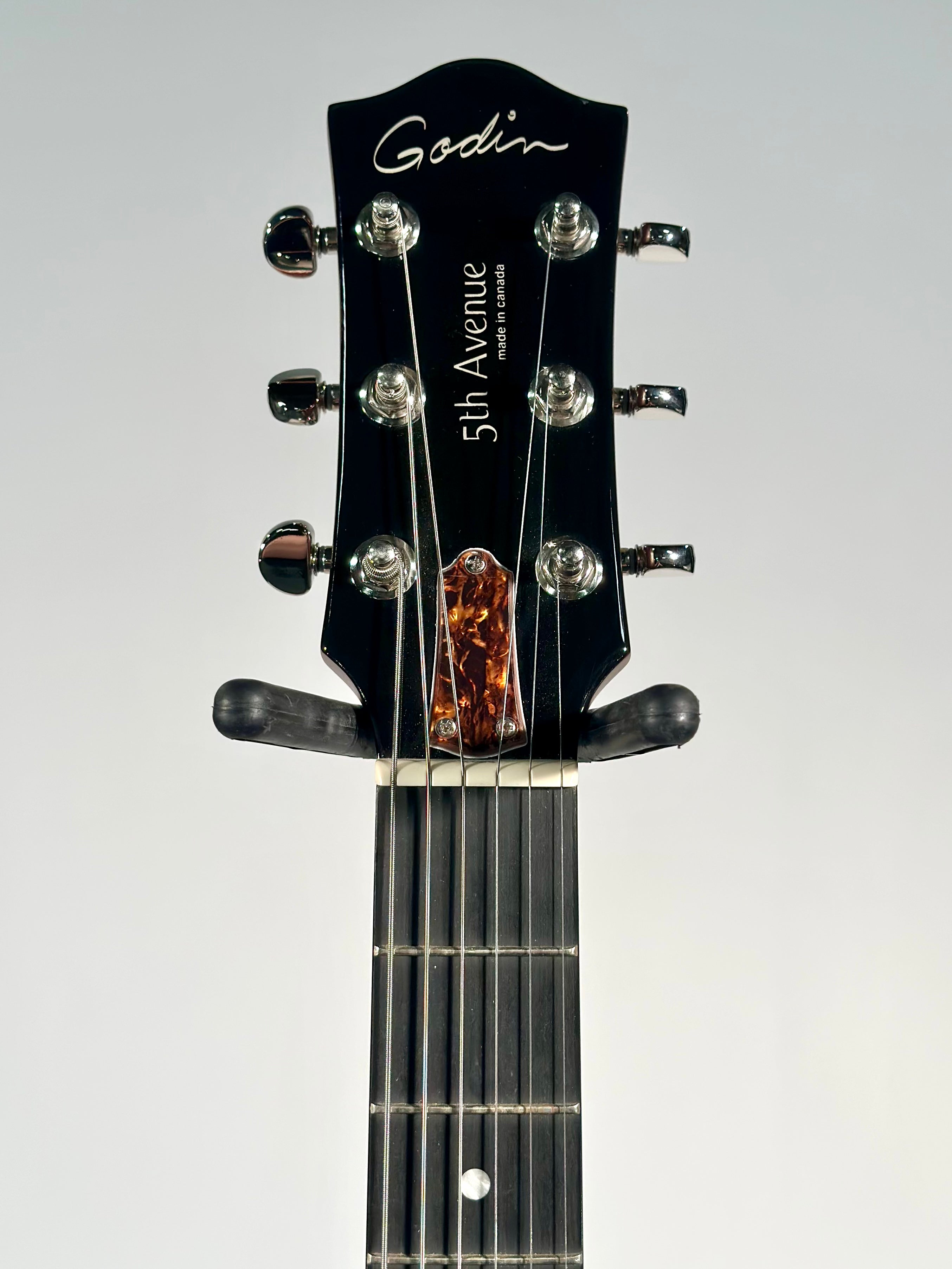 Godin 5th Avenue Uptown T-Armond Havana Burst