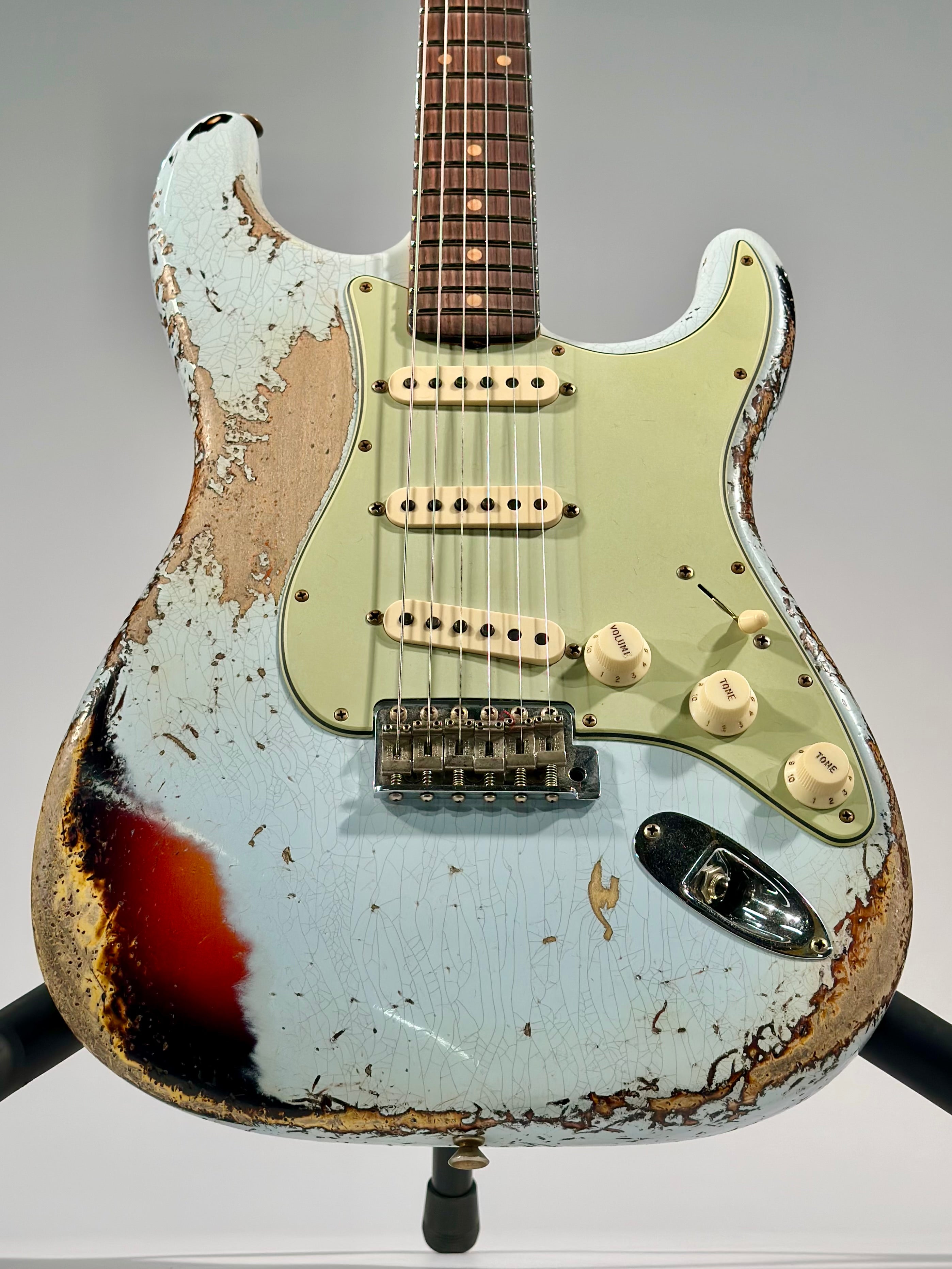 Fender Custom Shop Limited Edition 1961 Stratocaster Super Heavy Relic, Aged Sonic Blue Over 3-Tone Sunburst