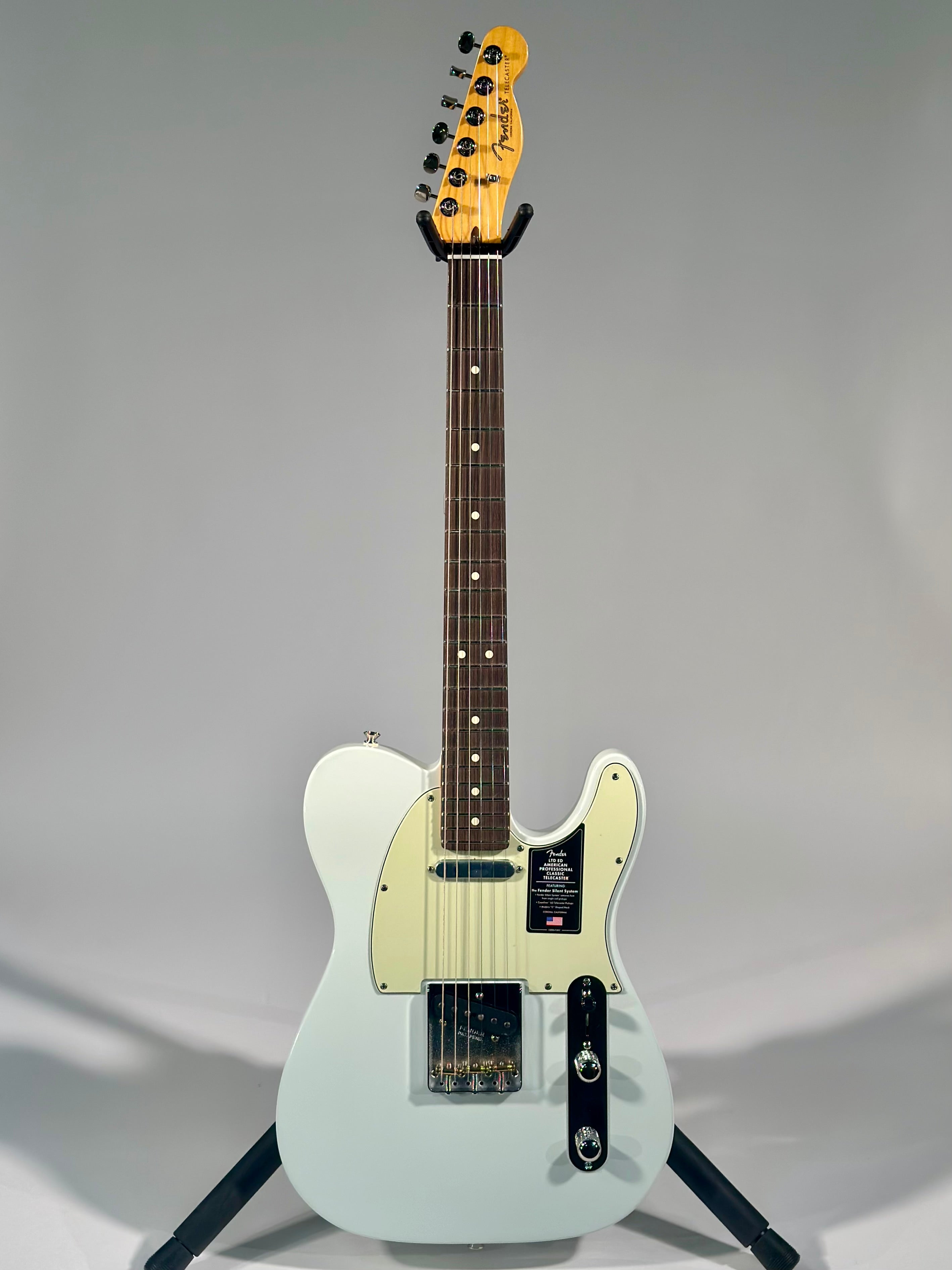 Fender Limited Edition American Professional Classic Silent System Telecaster, Sonic Blue