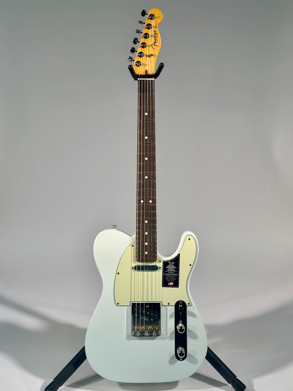 Fender Limited Edition American Professional Classic Silent System Telecaster, Sonic Blue