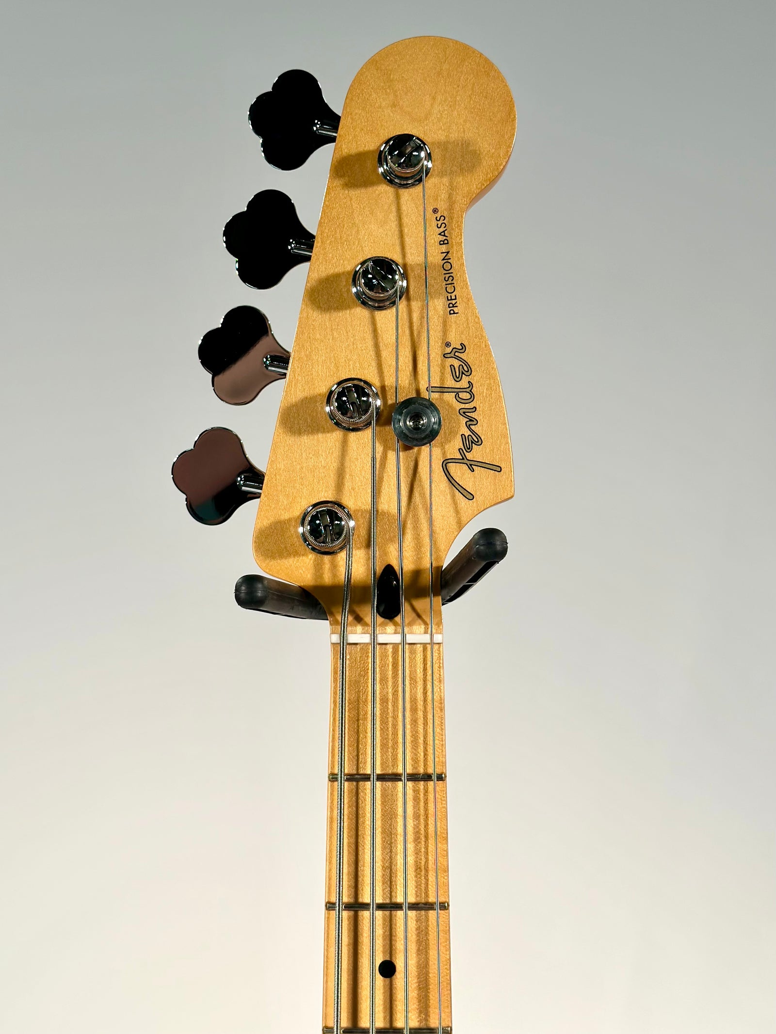 Fender 75th Anniversary Player II Precision Bass, Candy Apple Red