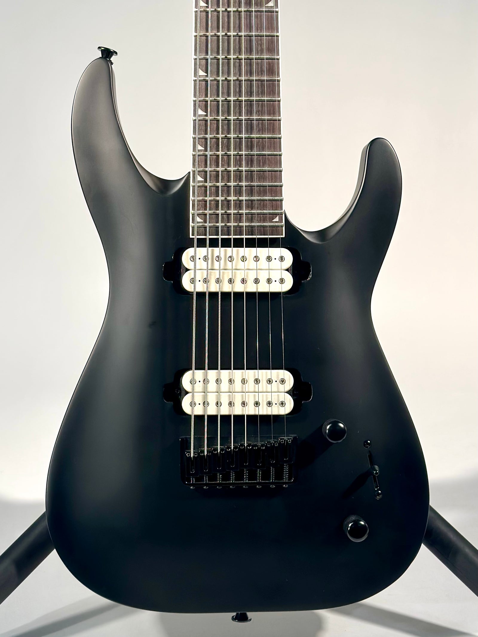 Jackson JS32-8 JS Series Dinky 8 String Guitar (Trade In)