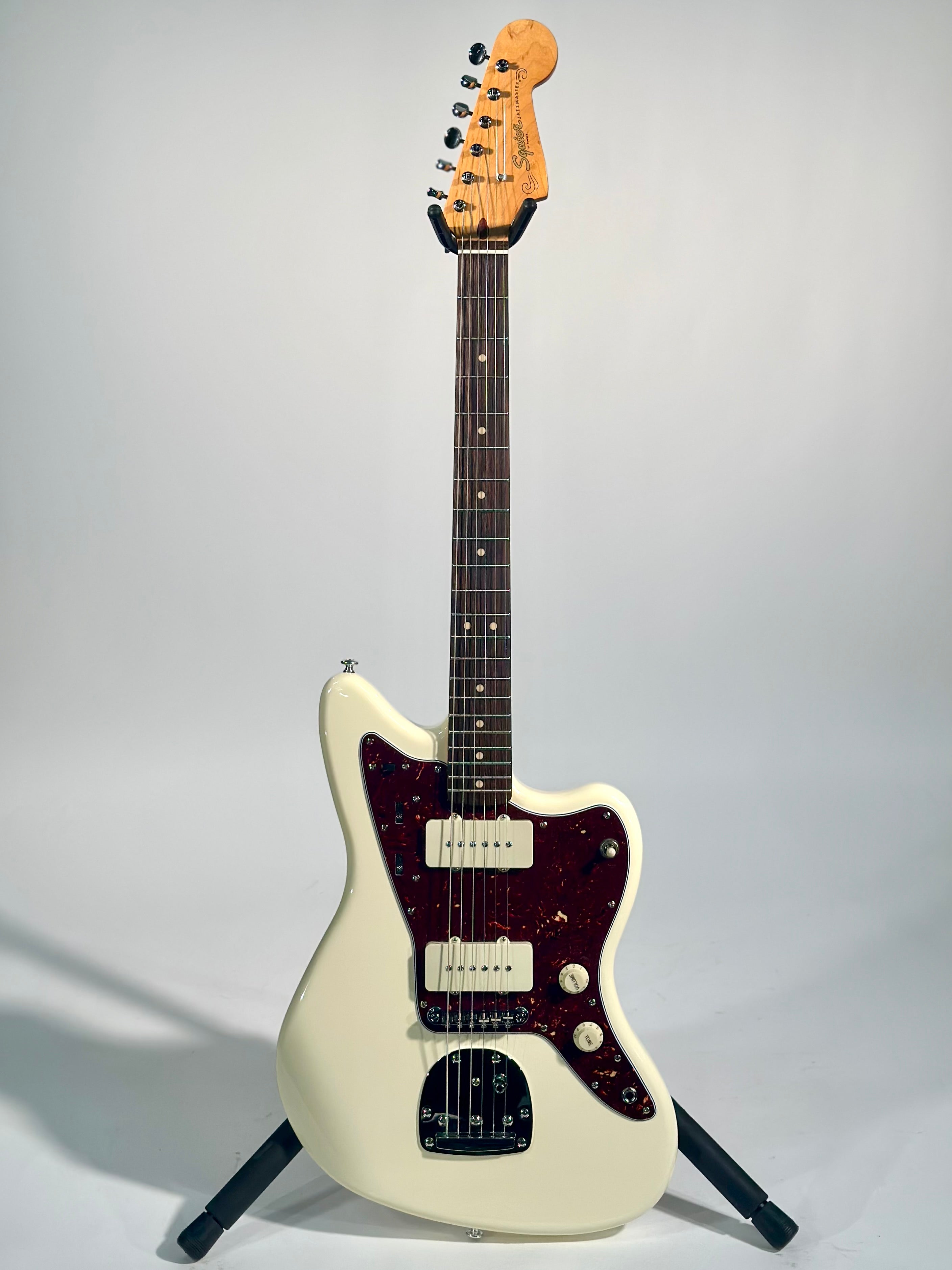 Squier J Mascis Jazzmaster, Vintage White (Consignment)
