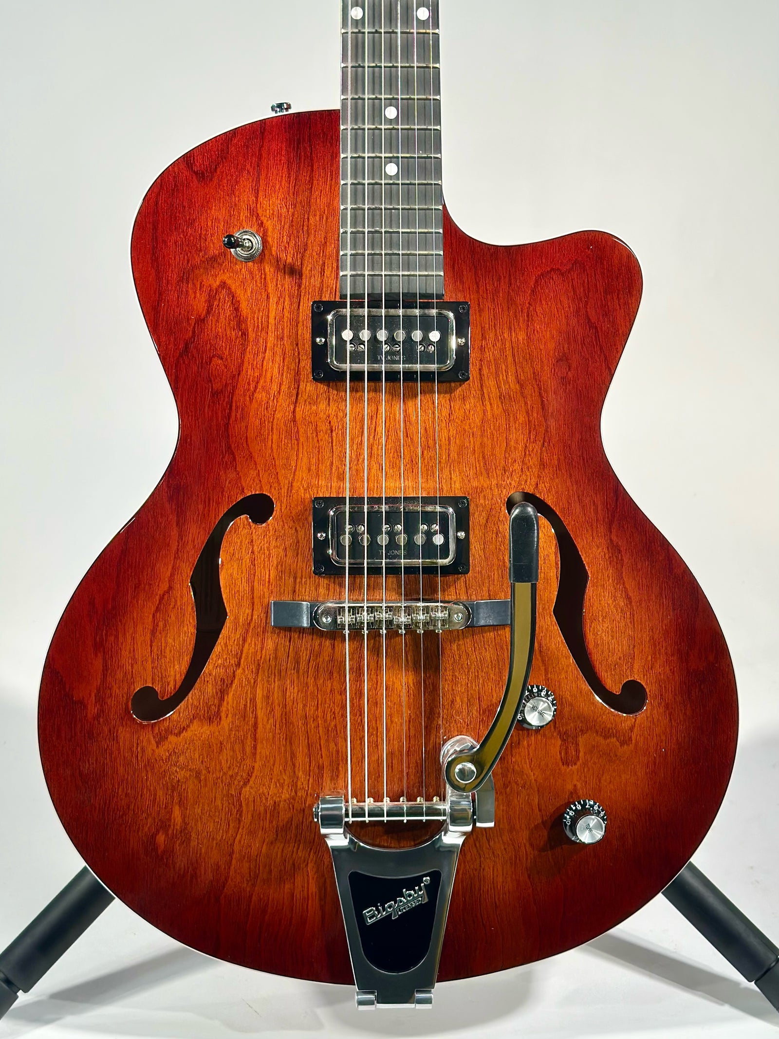 Godin 5th Avenue Uptown T-Armond Havana Burst