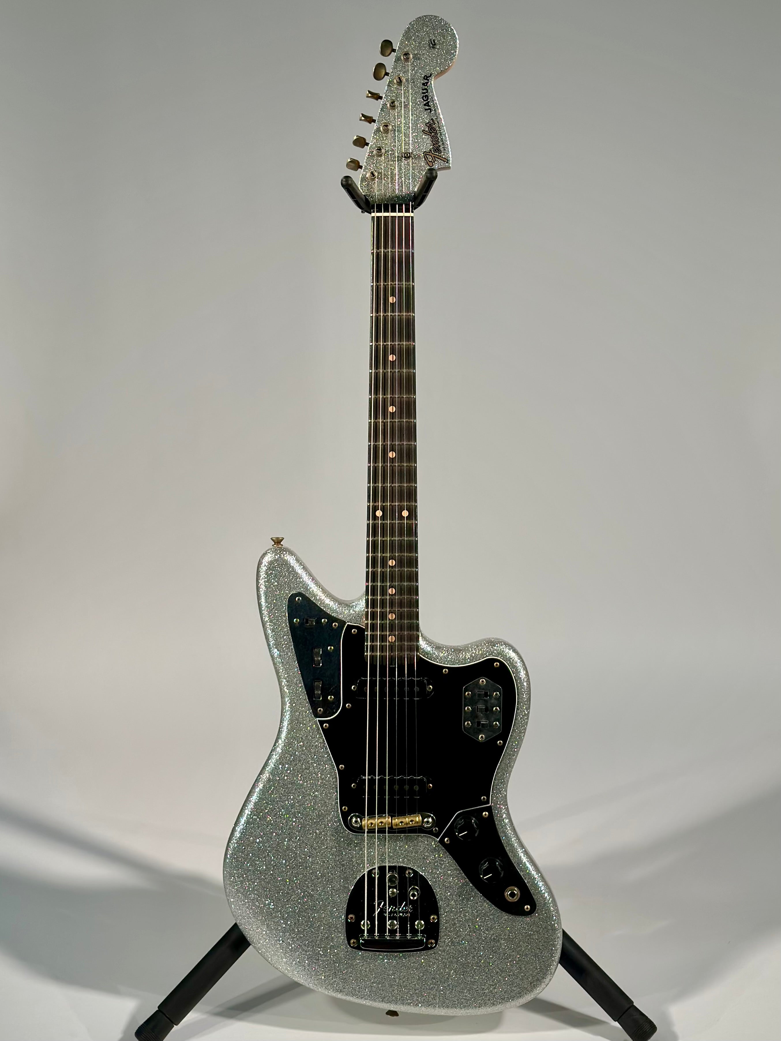 Fender Custom Shop 1962 Jaguar Journeyman Relic, Silver Sparkle
