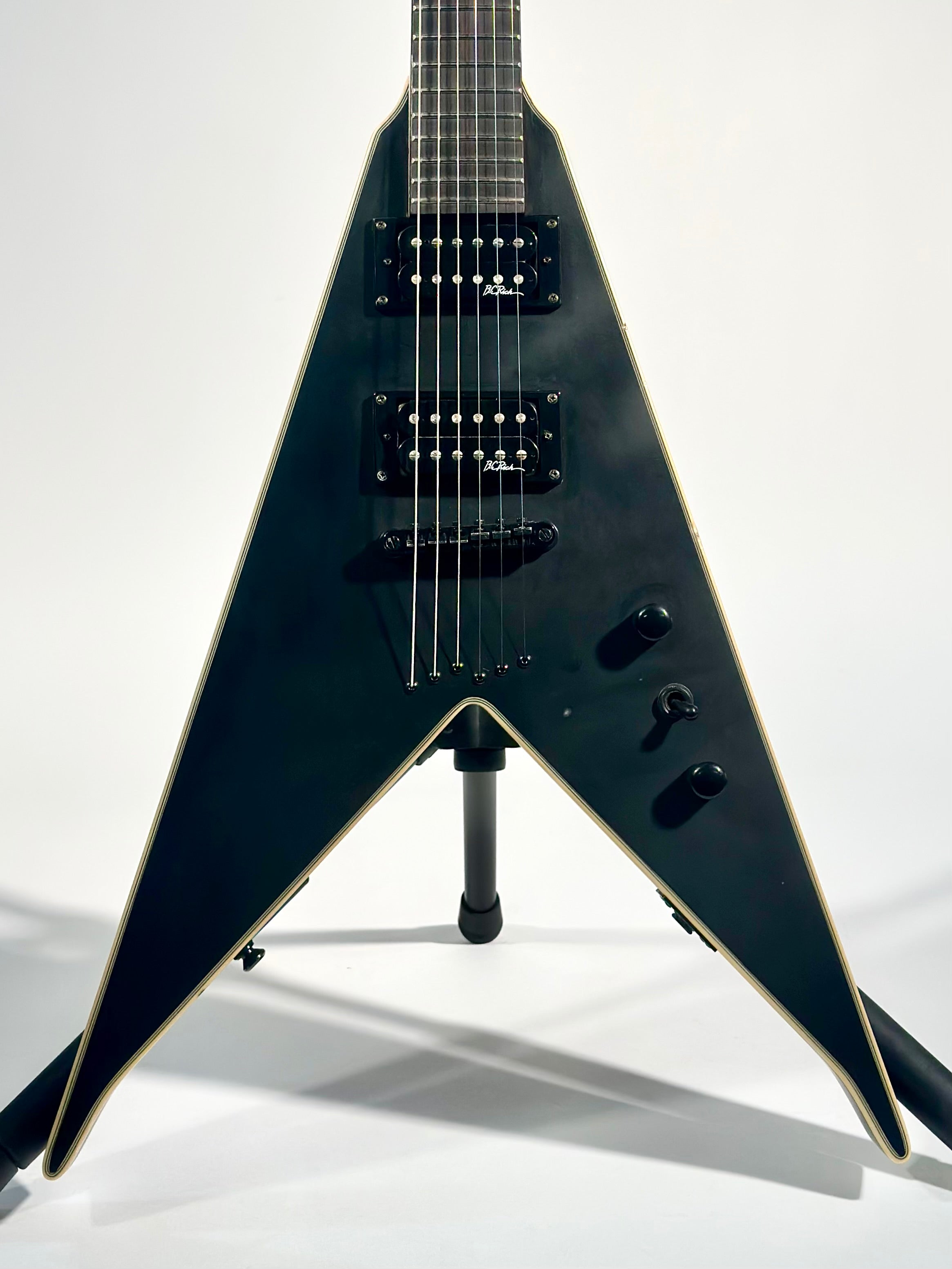B.C. Rich Jr. V IT Invisibolt, Satin Shadow (Trade In)