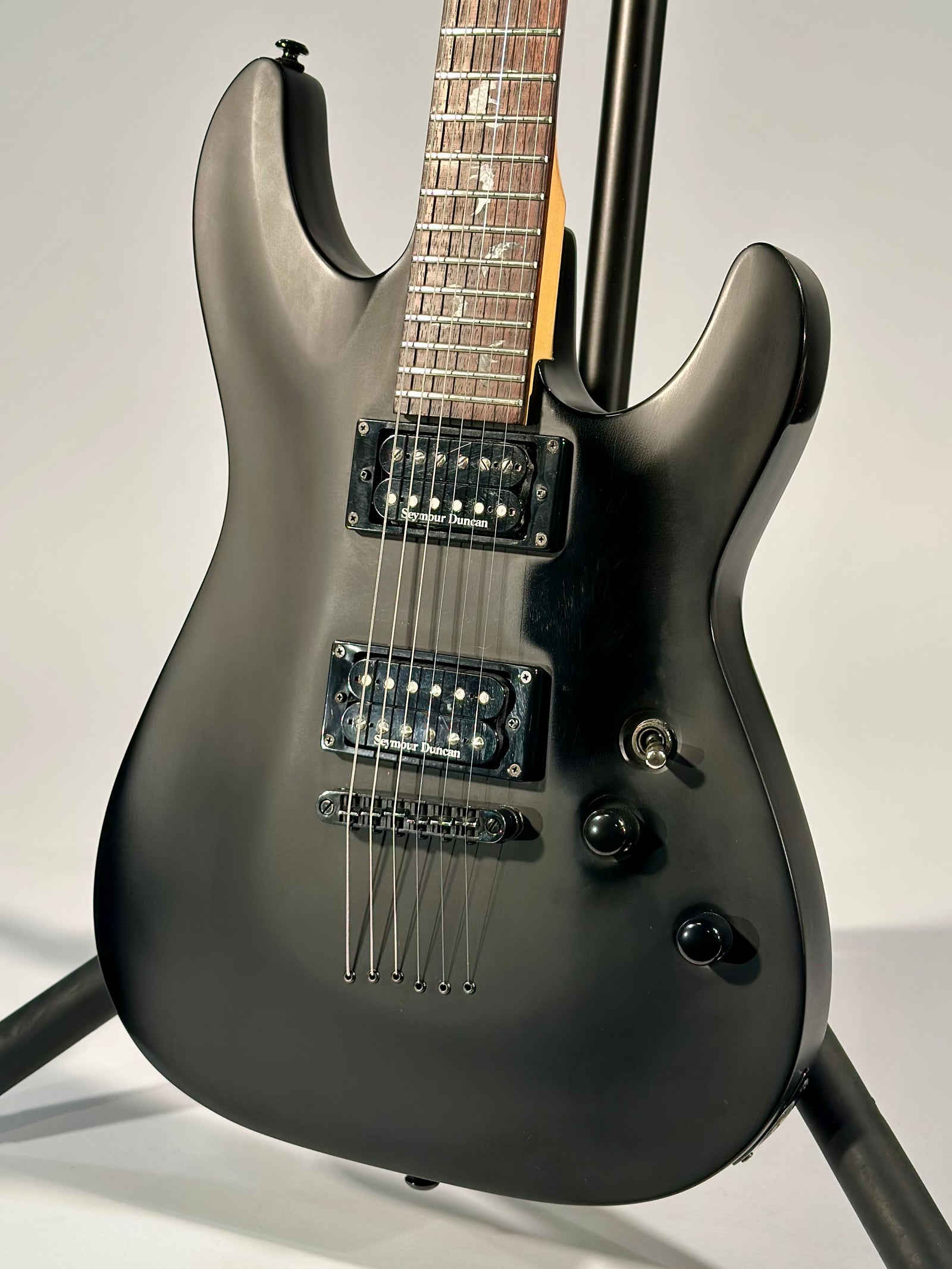 Schecter Damien-6, Satin Black (Trade In)