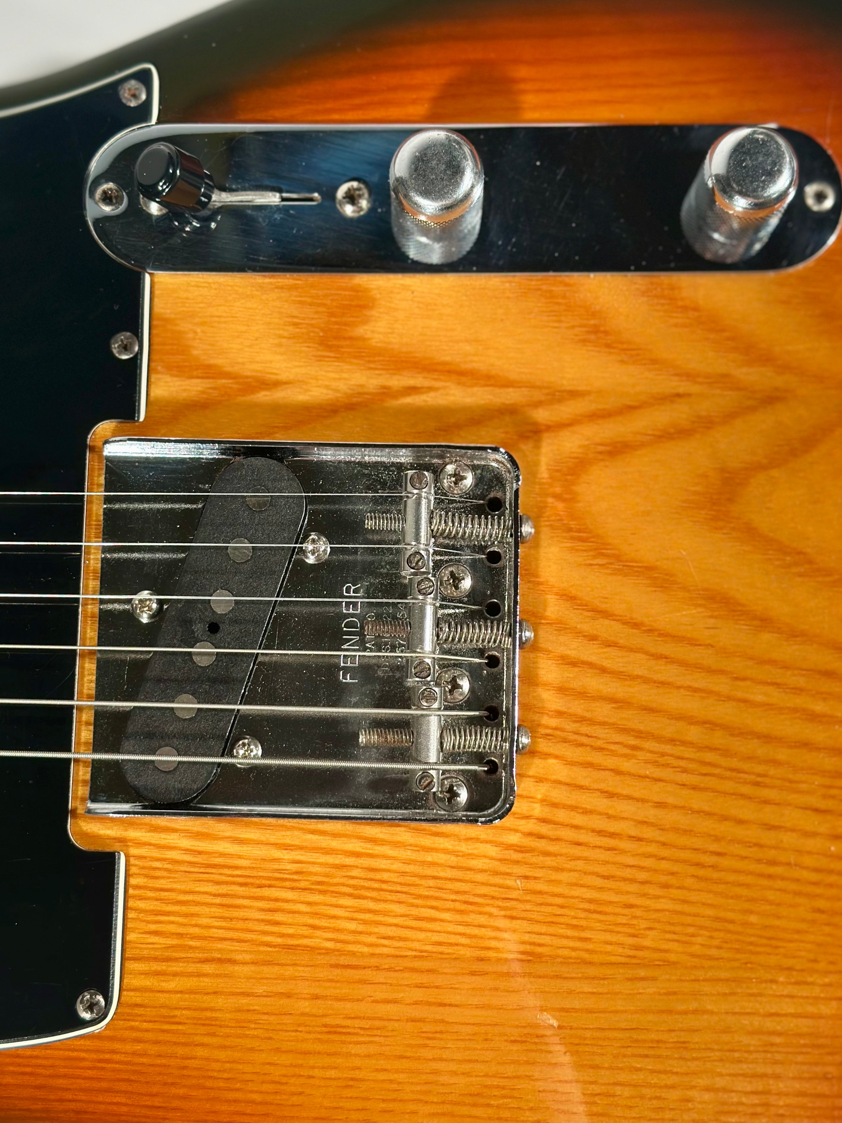Fender 1978/79 Telecaster, 3-Tone Sunburst, Rosewood Fingerboard w/ Case (Trade In)