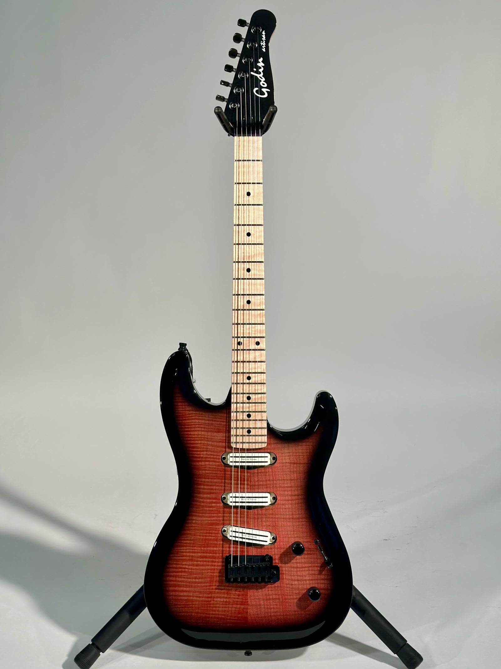 Godin Artisan ST-III, Midnight Pink