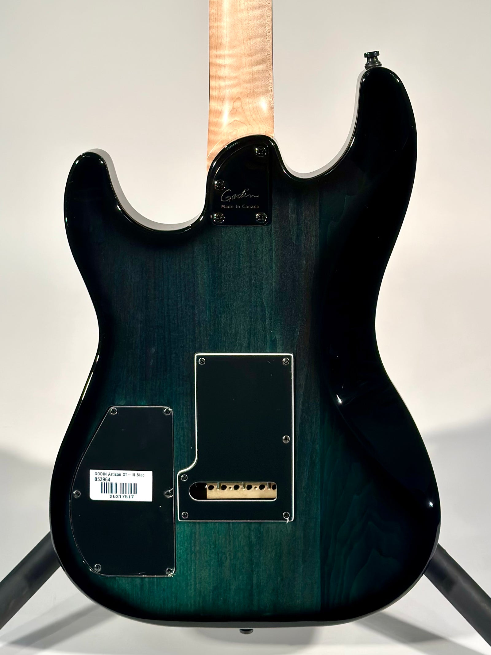 Artisan ST-III, Black Mint
