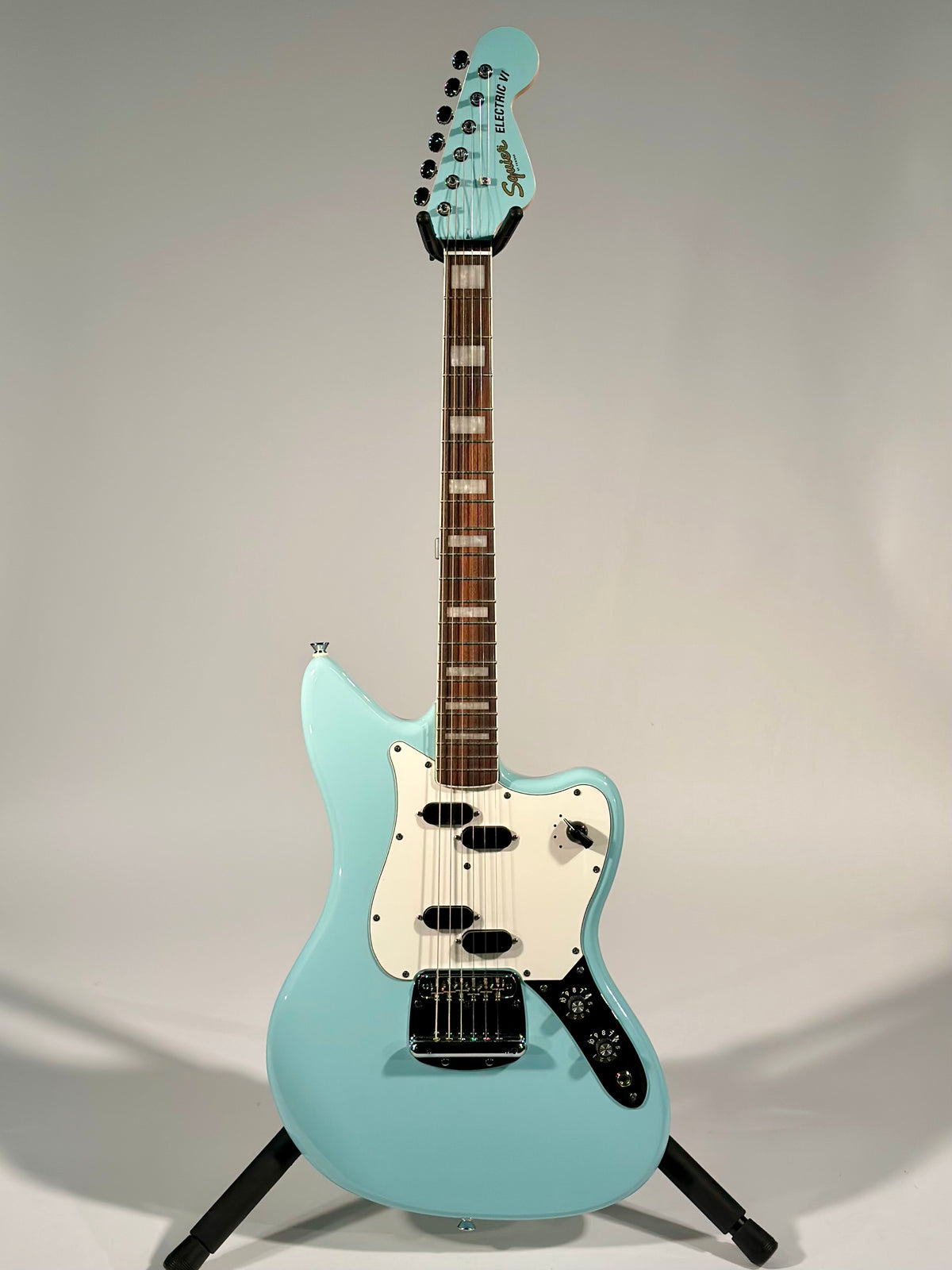 Squier Paranormal Electric VI, Daphne Blue