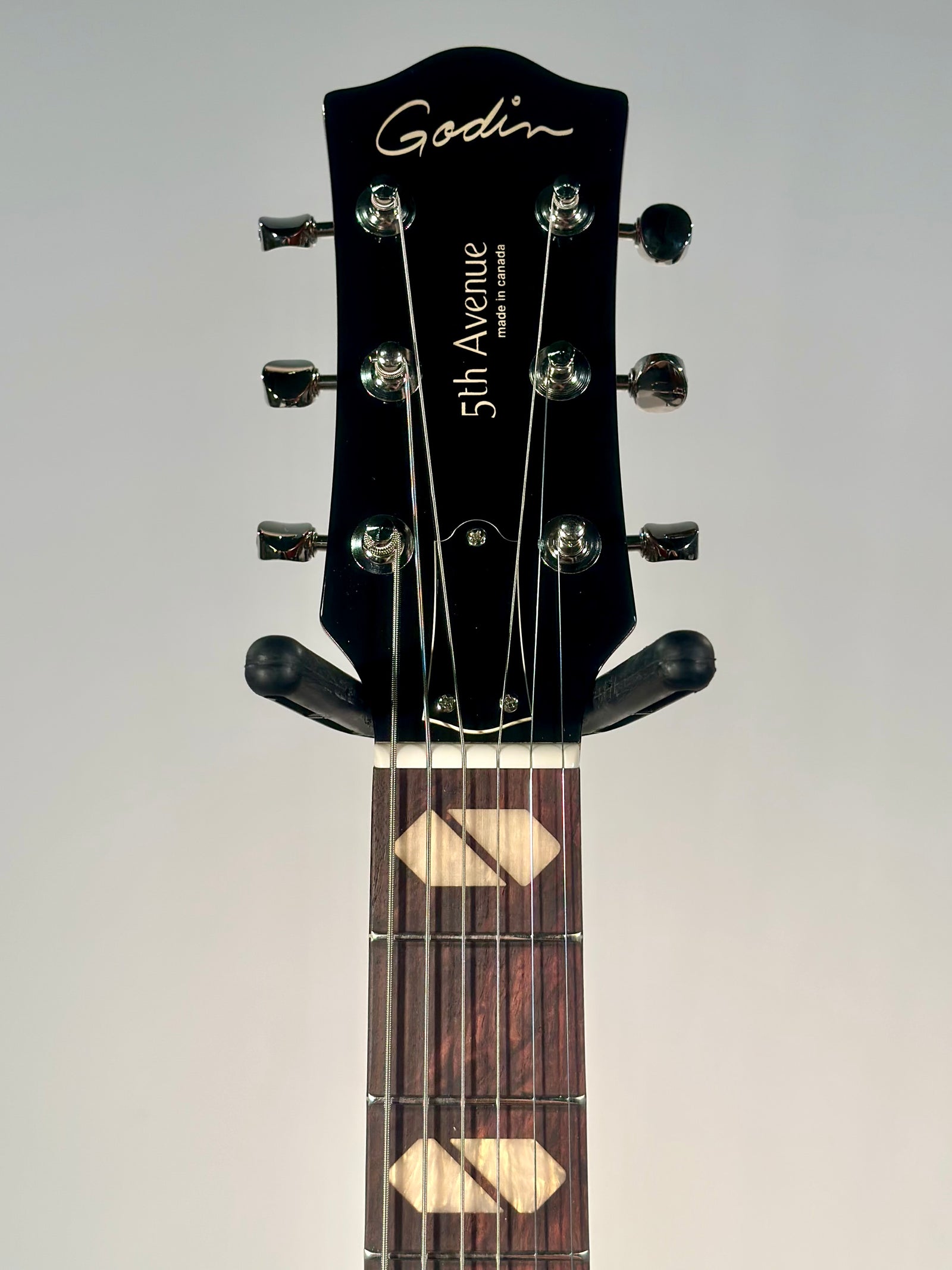 Godin 5th Avenue Kingpin II DLX, Vintage Burst HG