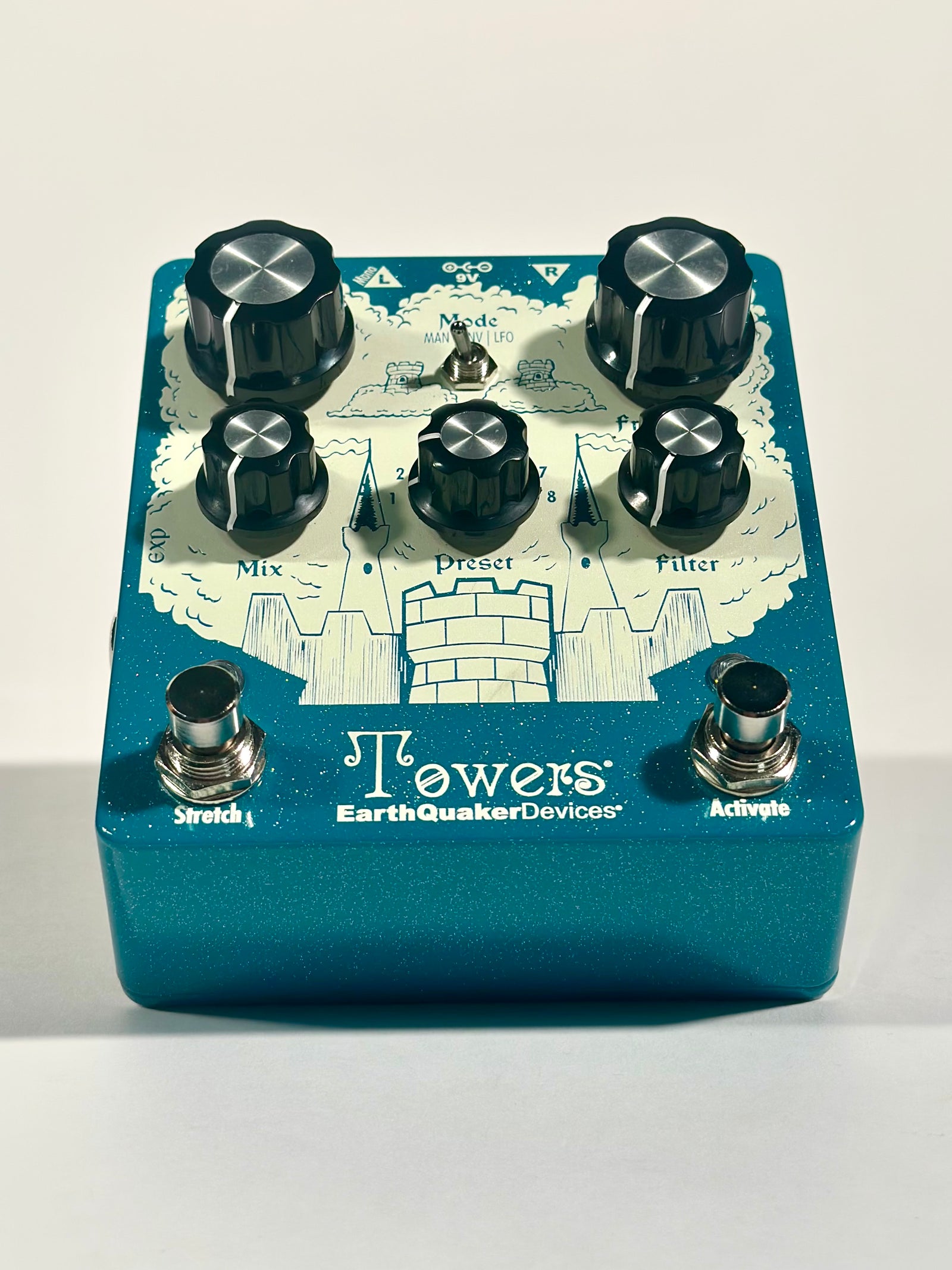 EarthQuaker Devices Towers Stereo Reverberant Filter