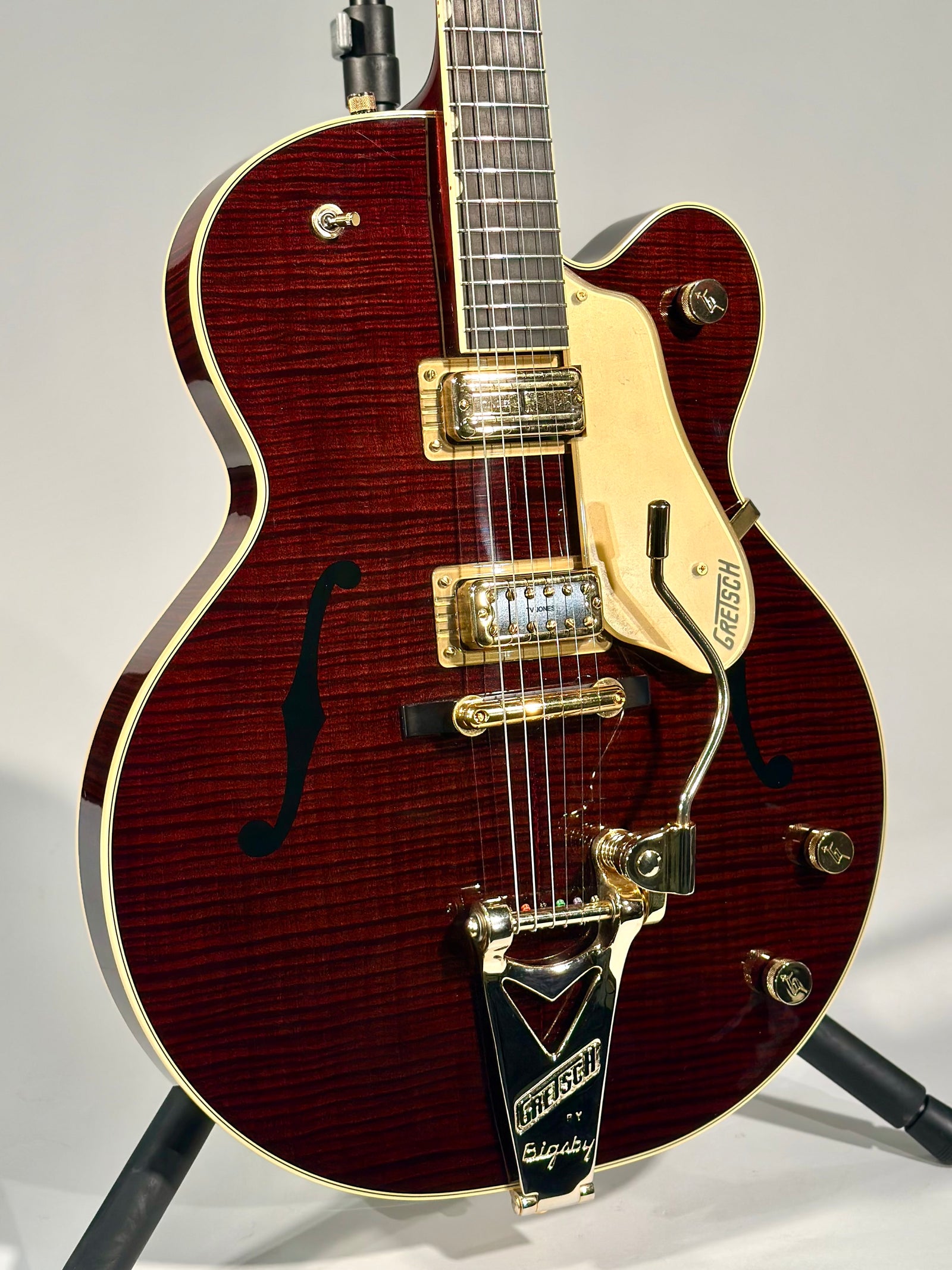 Gretsch G6122T-59 Vintage Select Edition '59 Chet Atkins Country Gentleman Hollow Body with Bigsby, Walnut Stain Lacquer (Consignment)