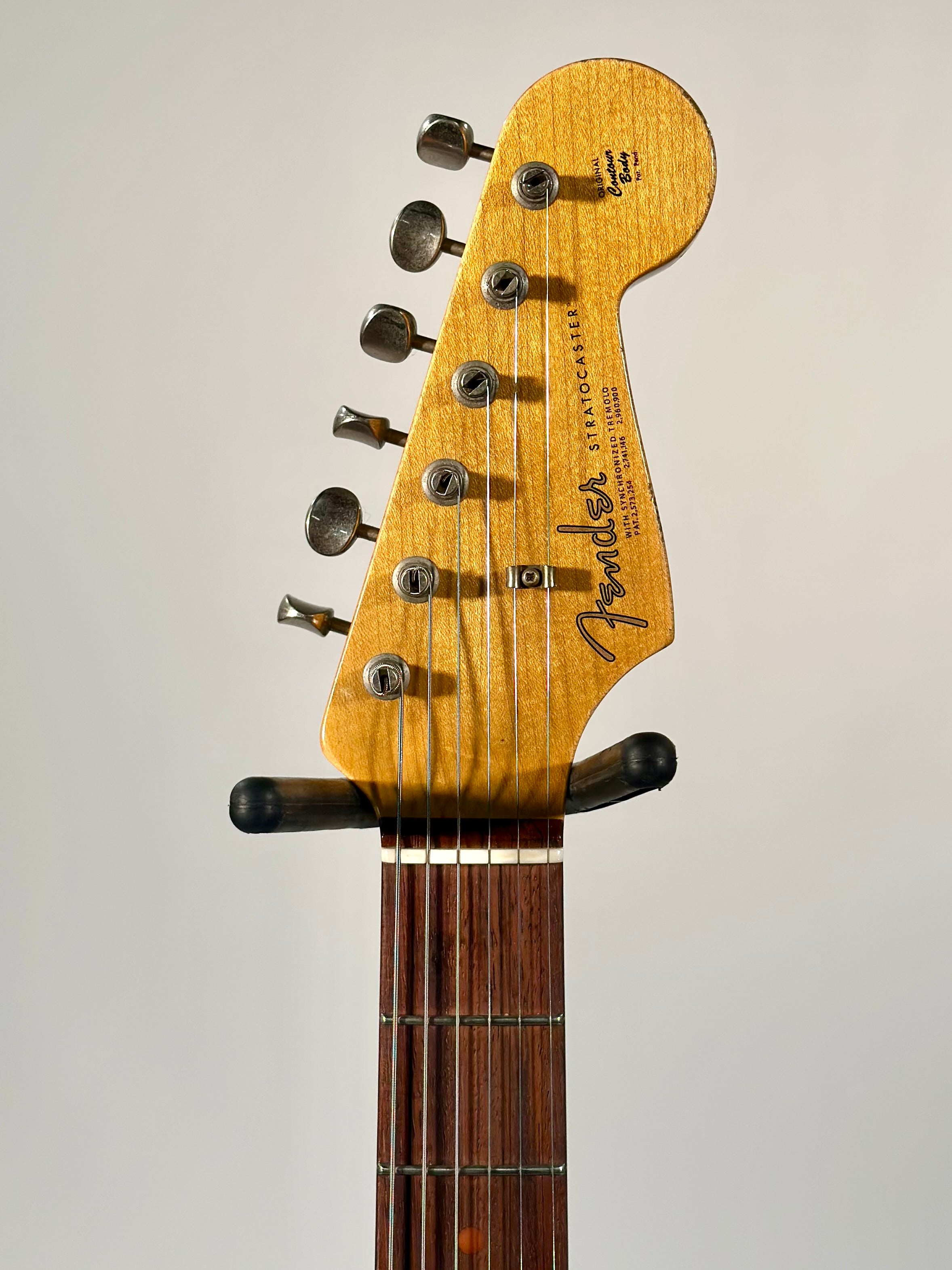 Fender Custom Shop Willcutt "The 63" Stratocaster Relic, 3-Tone Sunburst (Trade In)