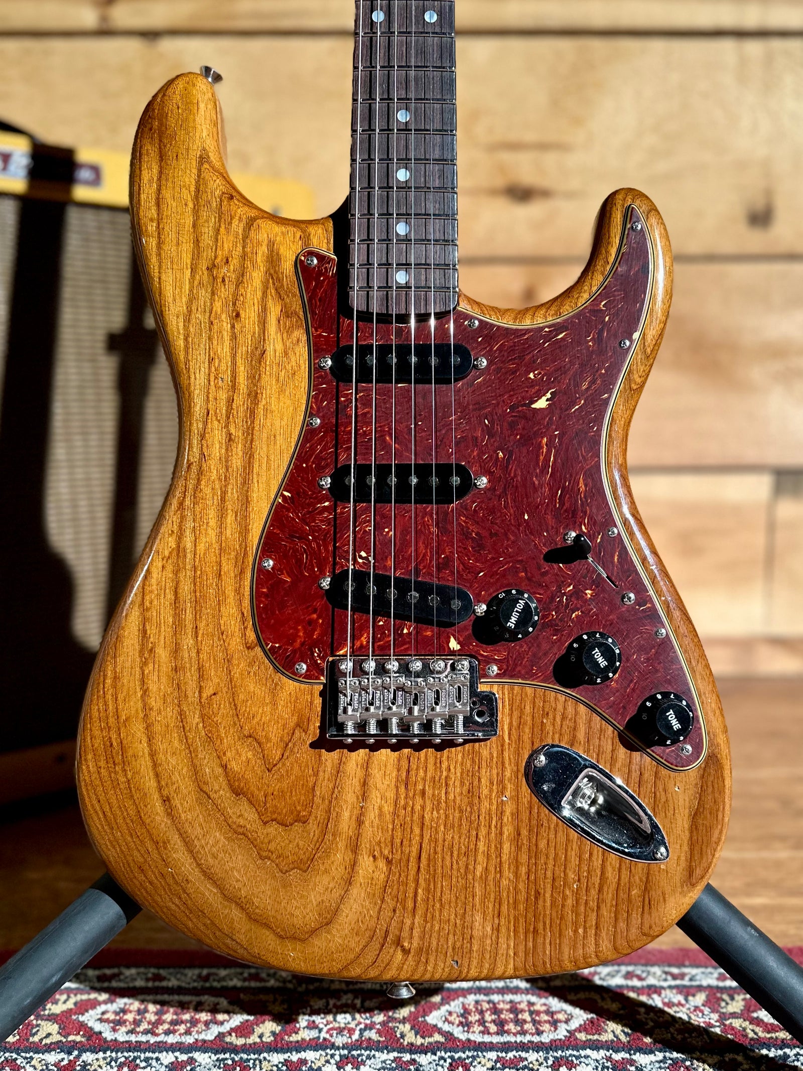 Fender Custom Shop Limited Edition Roasted Stratocaster Journeyman Closet Classic, Aged Natural